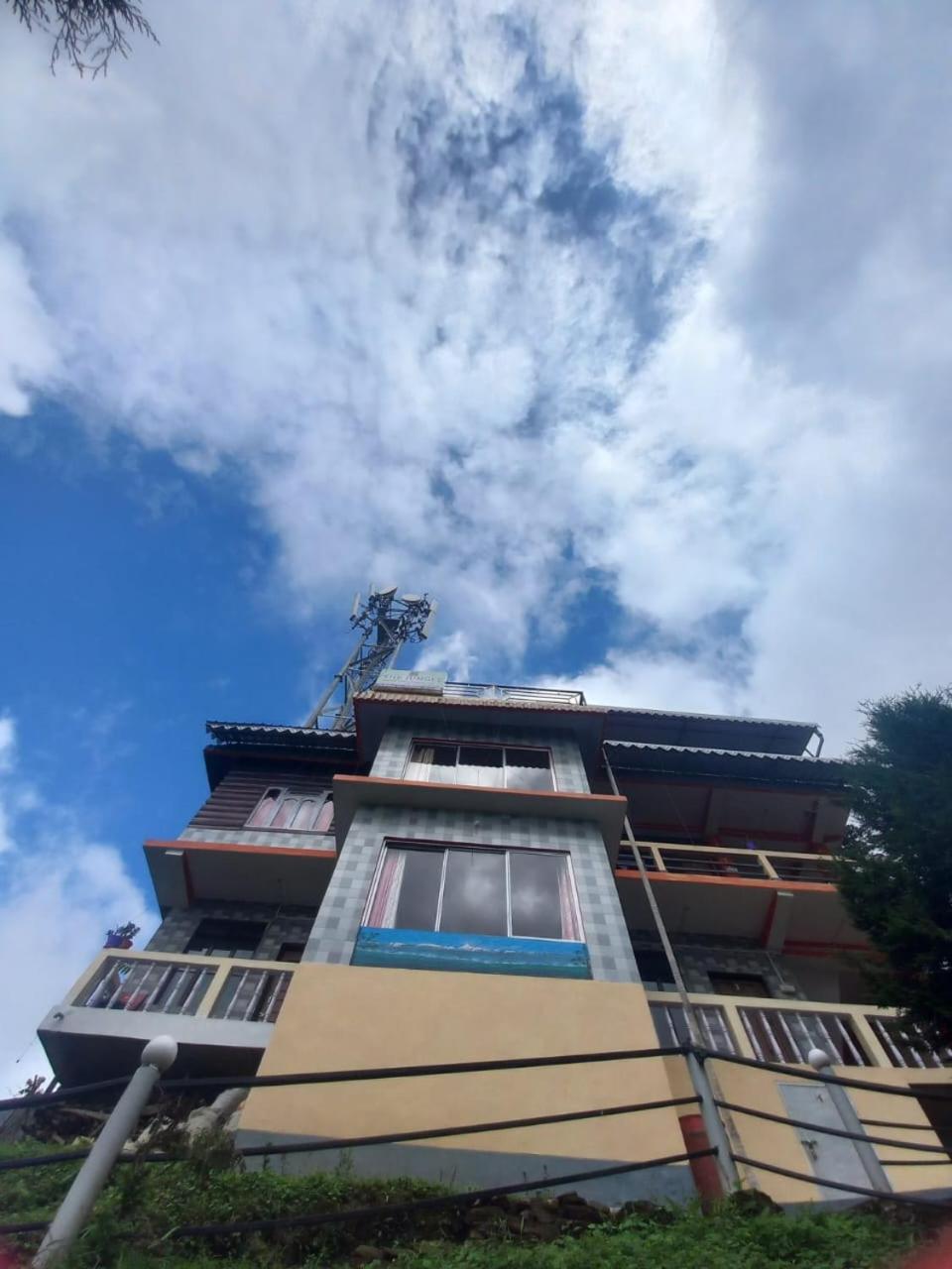 Photo 25