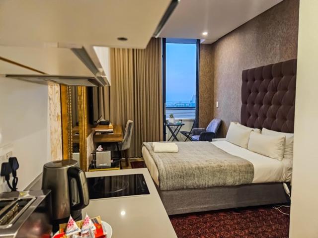 Illovo Central Apartments
