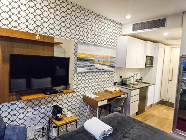 Illovo Central Apartments