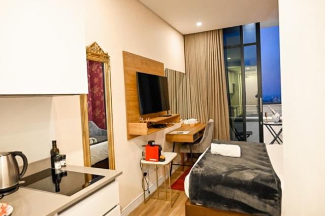 Illovo Central Apartments