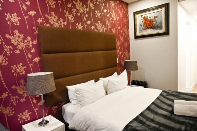 Illovo Central Apartments