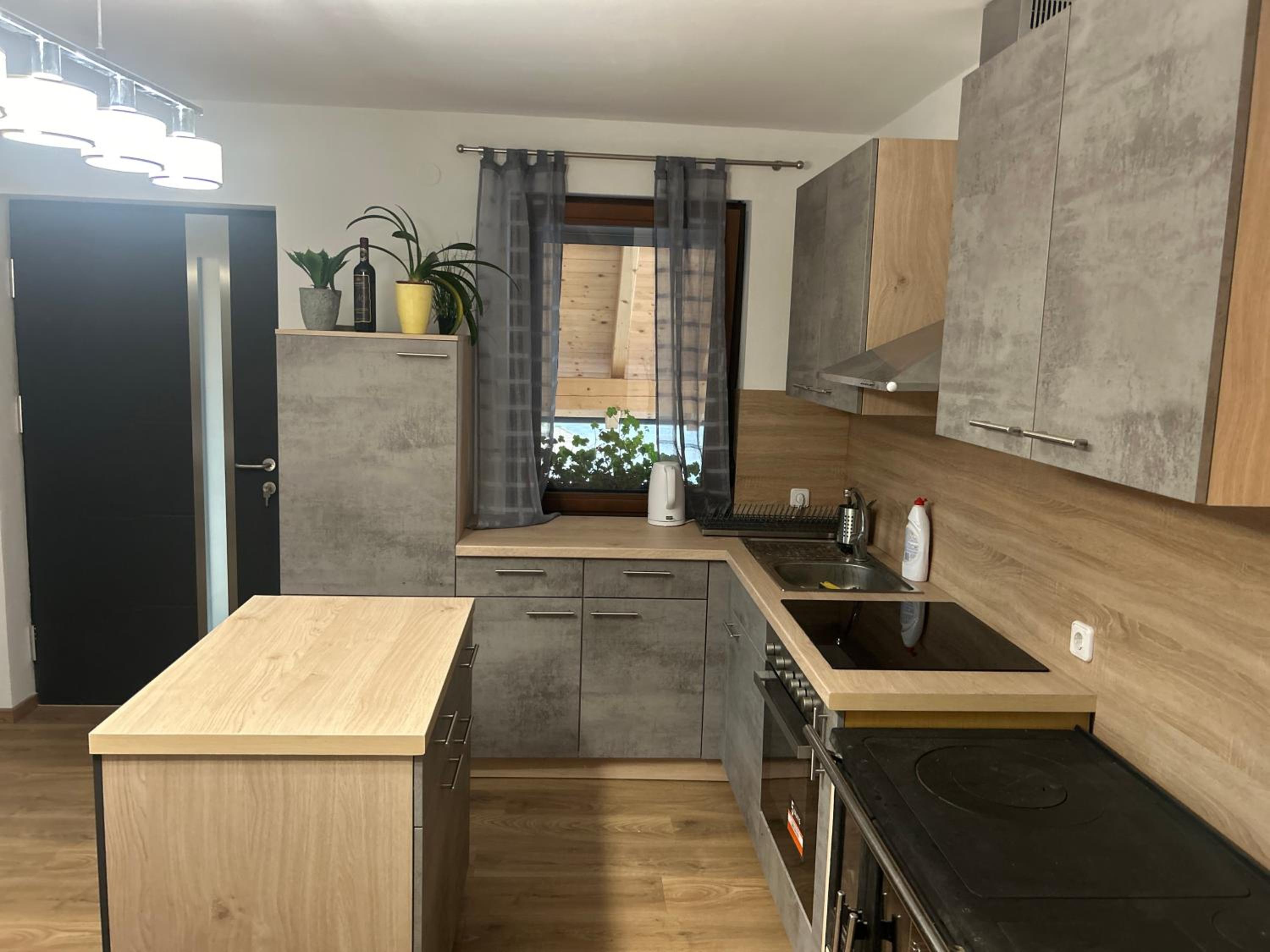 Apartment Pr`Jurčk Bled view 2