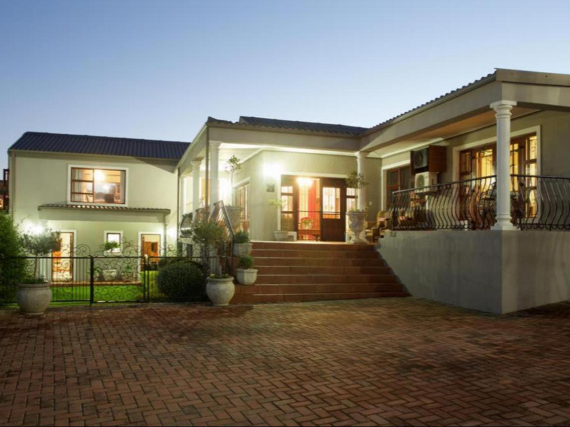 Sea Whisper Guest House