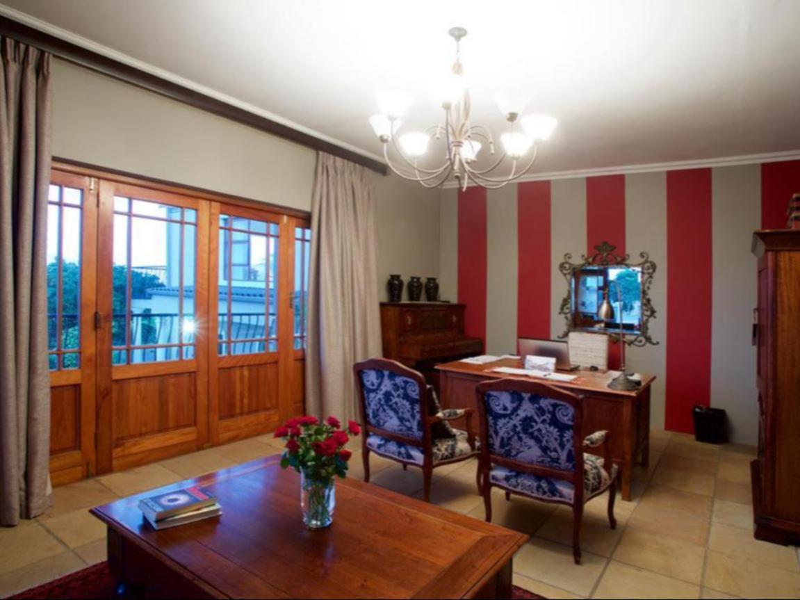 Sea Whisper Guest House