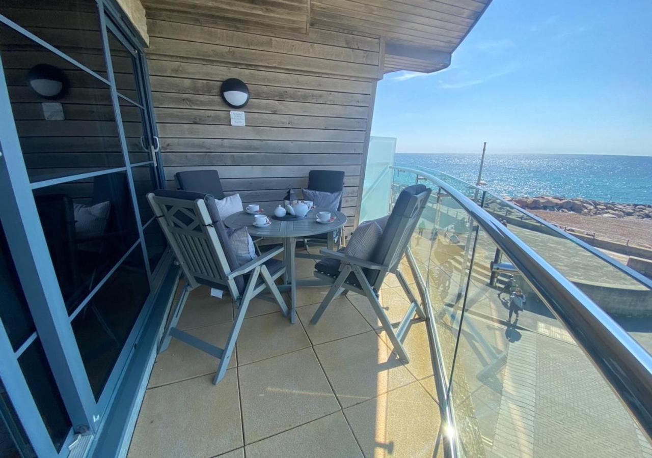 2 Bed in West Bay oc-wy474 view 4