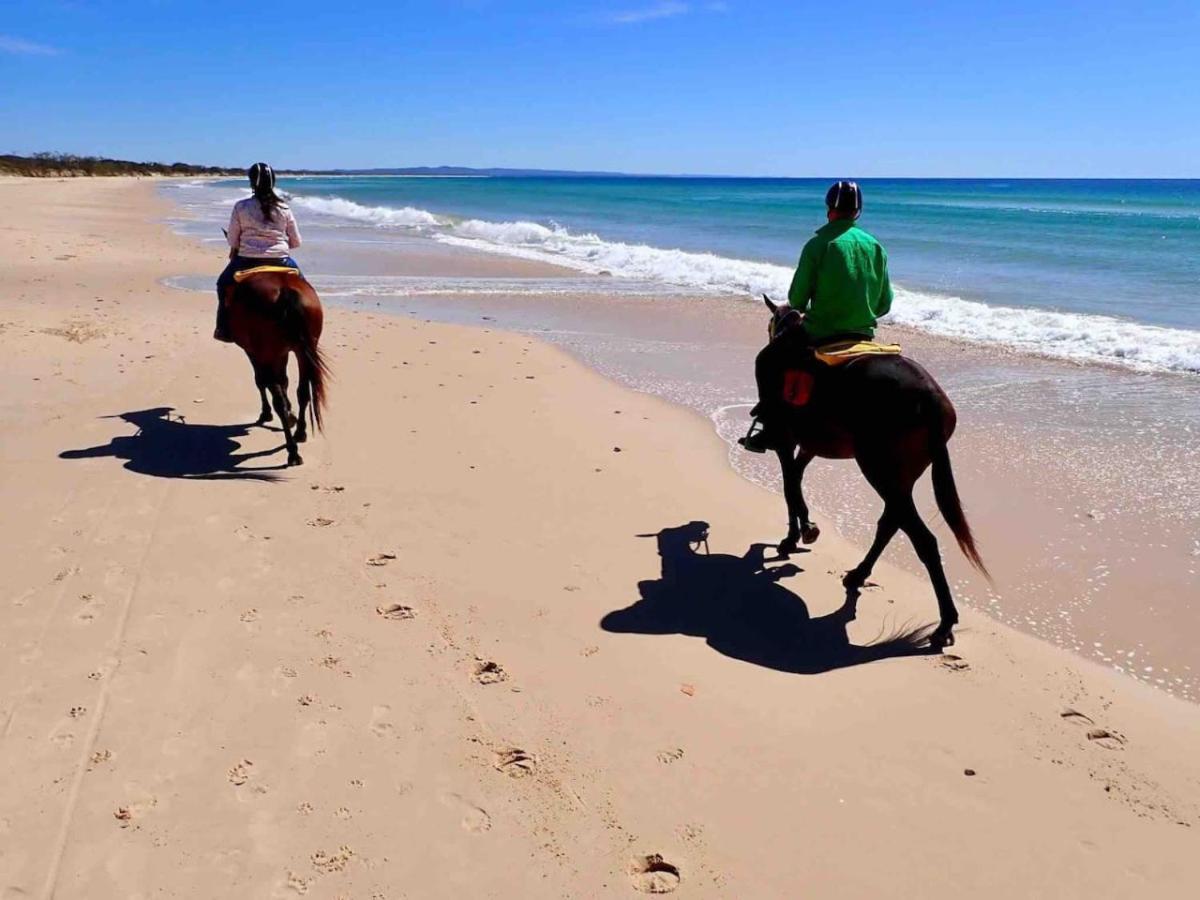 Ocean Breeze at Rainbow Beach