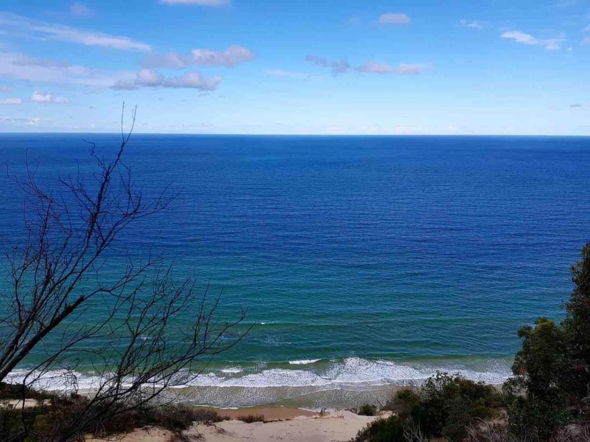 Ocean Breeze at Rainbow Beach