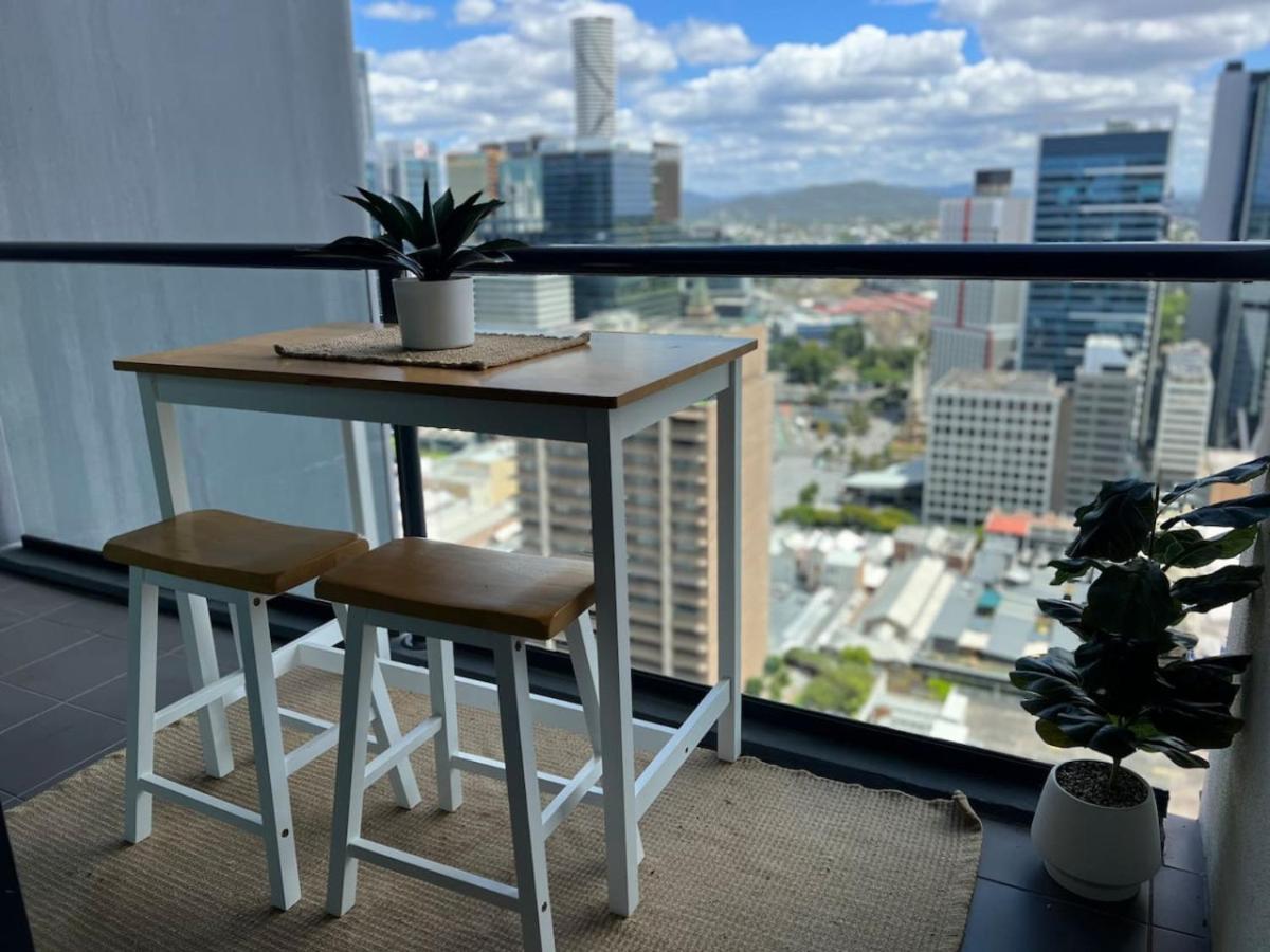 Brisbane City Apartment Living