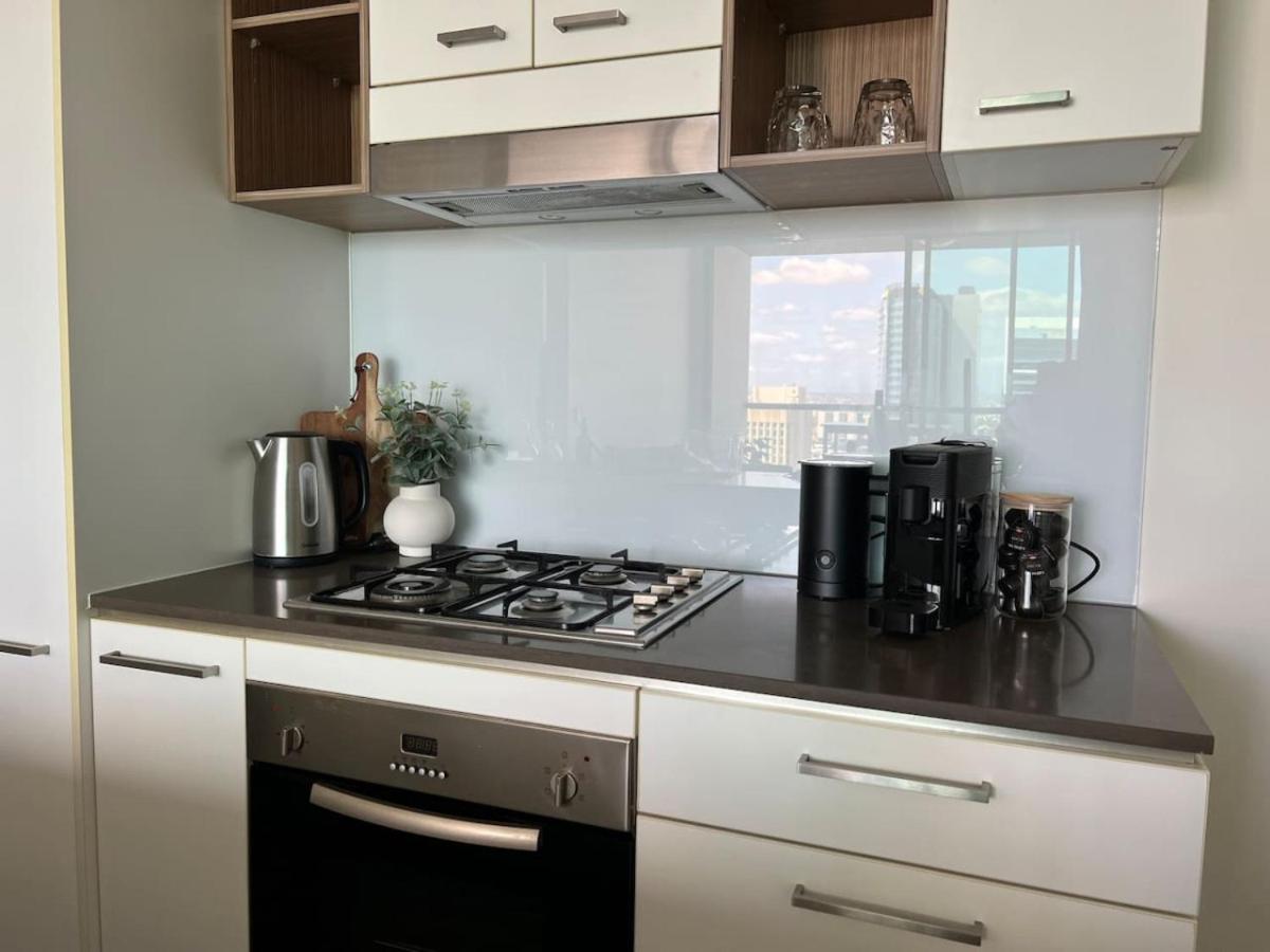 Brisbane City Apartment Living