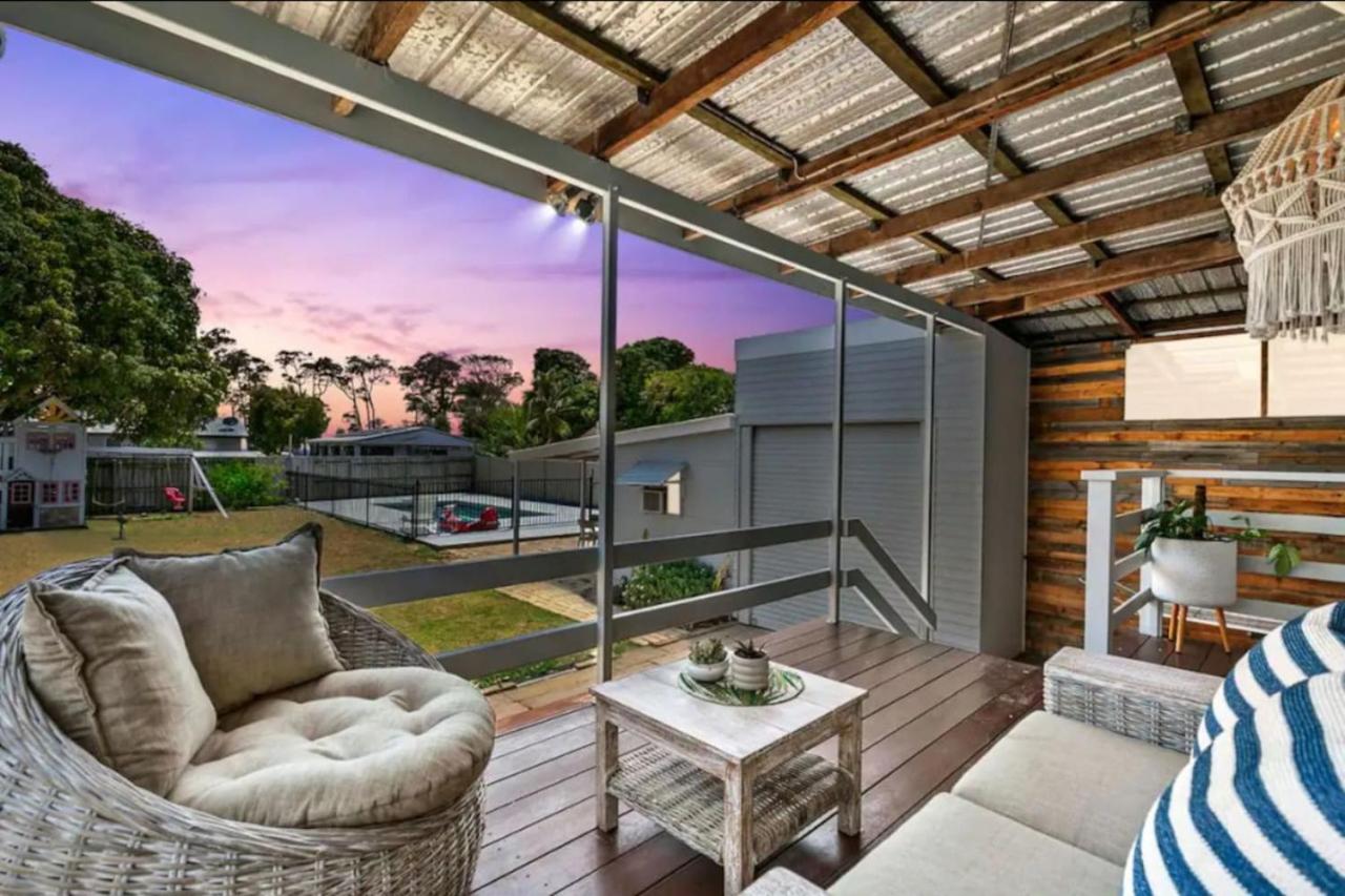 Pet friendly100m to Beach and Cafe by Custom Bnb Hosting