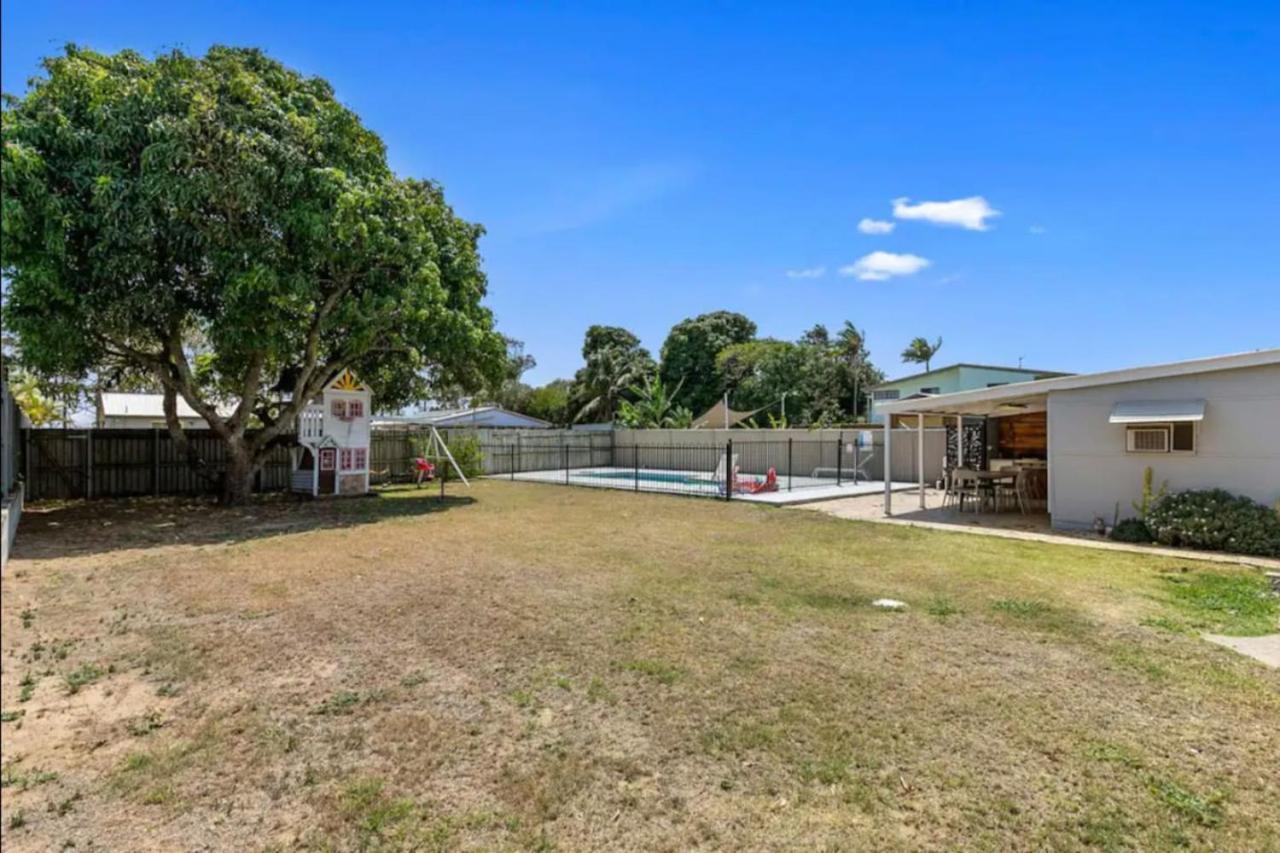 Pet friendly100m to Beach and Cafe by Custom Bnb Hosting