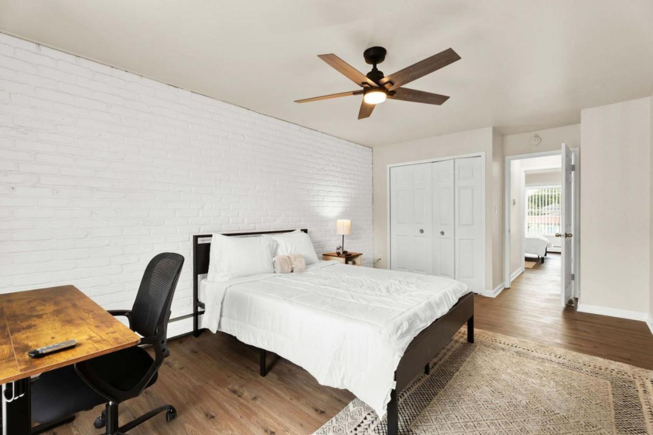 Sterling Heights Tranquil Retreat view 5