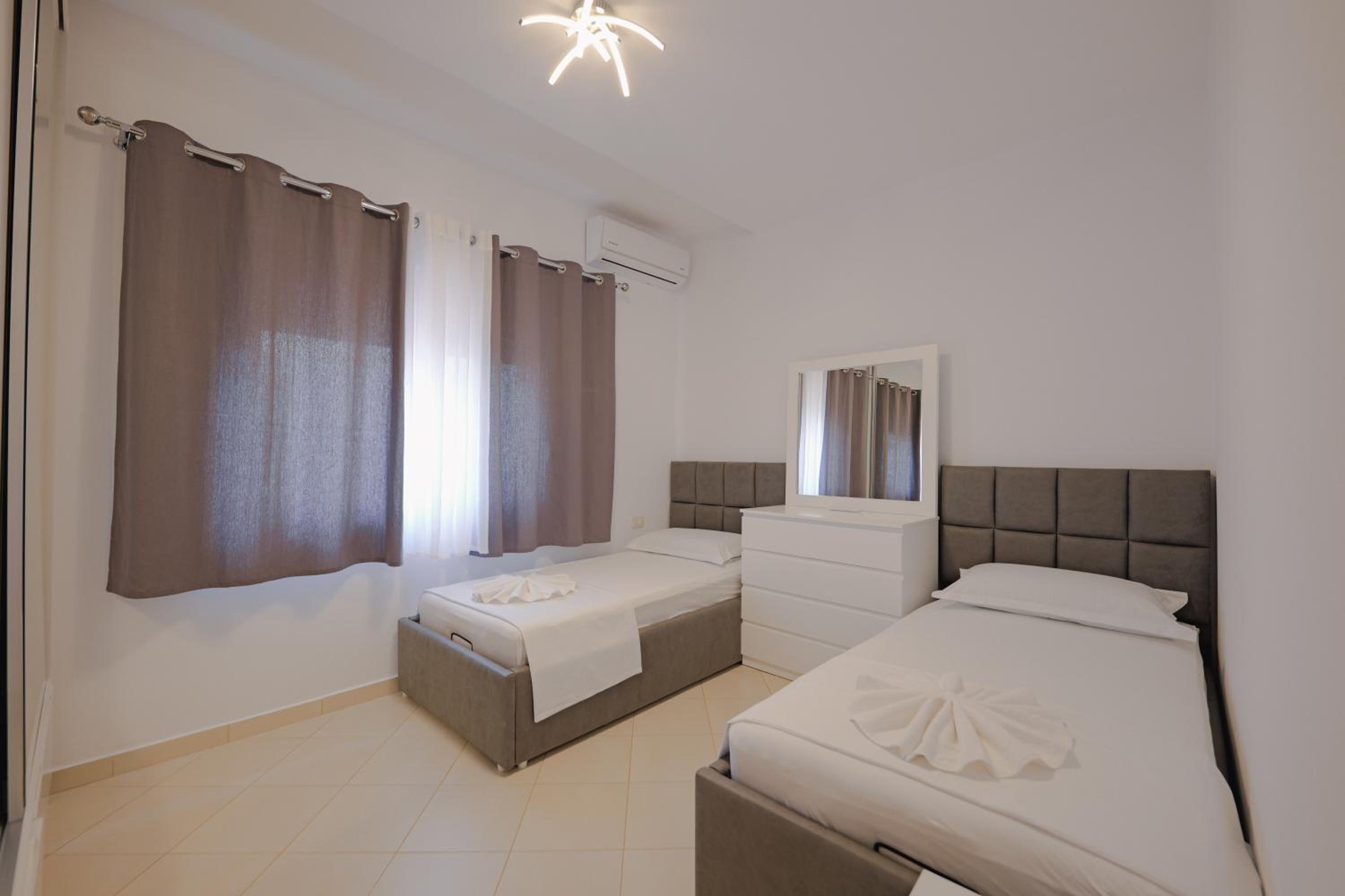 Giulia Apartment