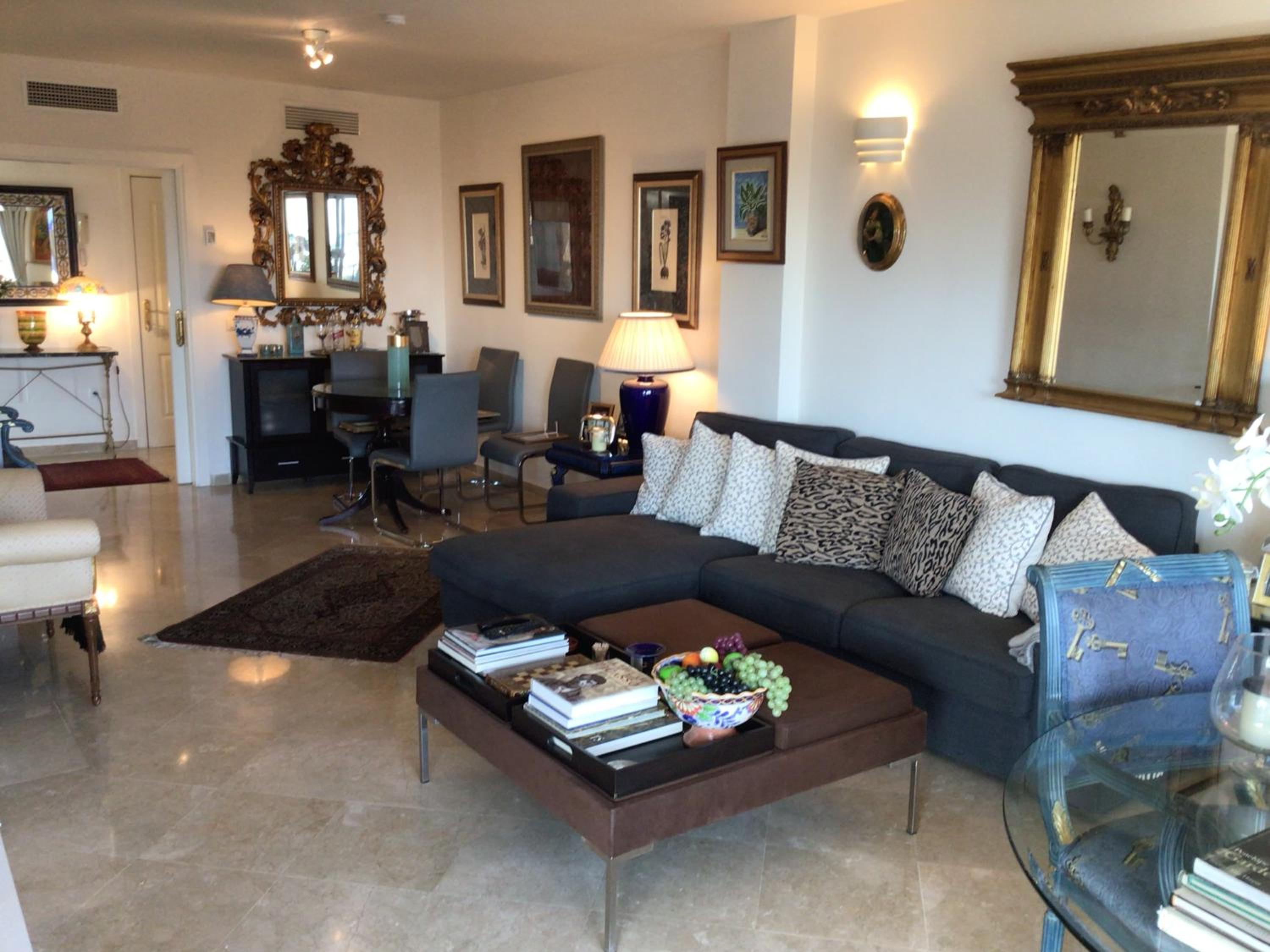 Princess Park Apartment with 3 Bedrooms