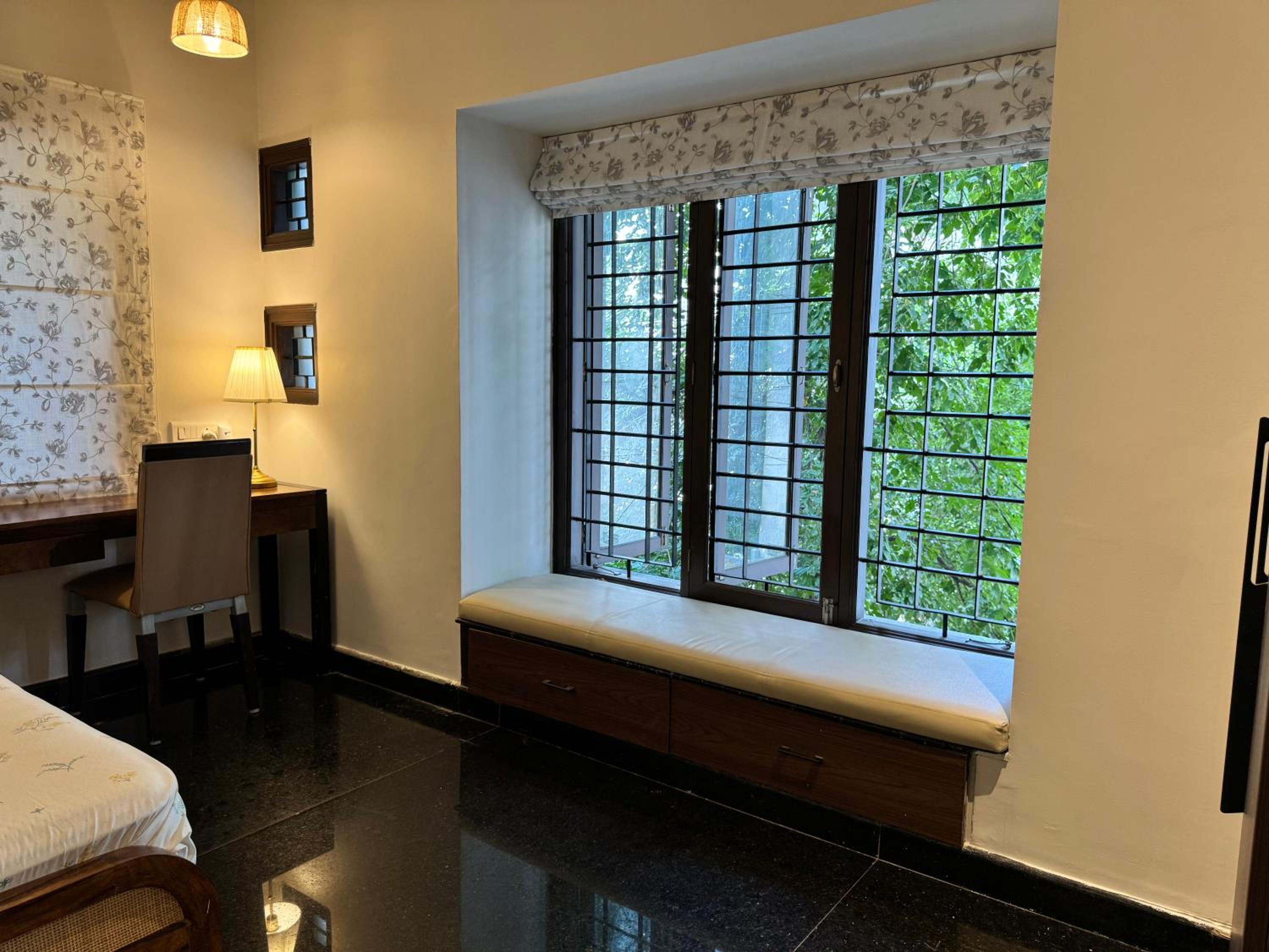 Idam Na Mama - Luxury Homestay by HomeSlice view 3