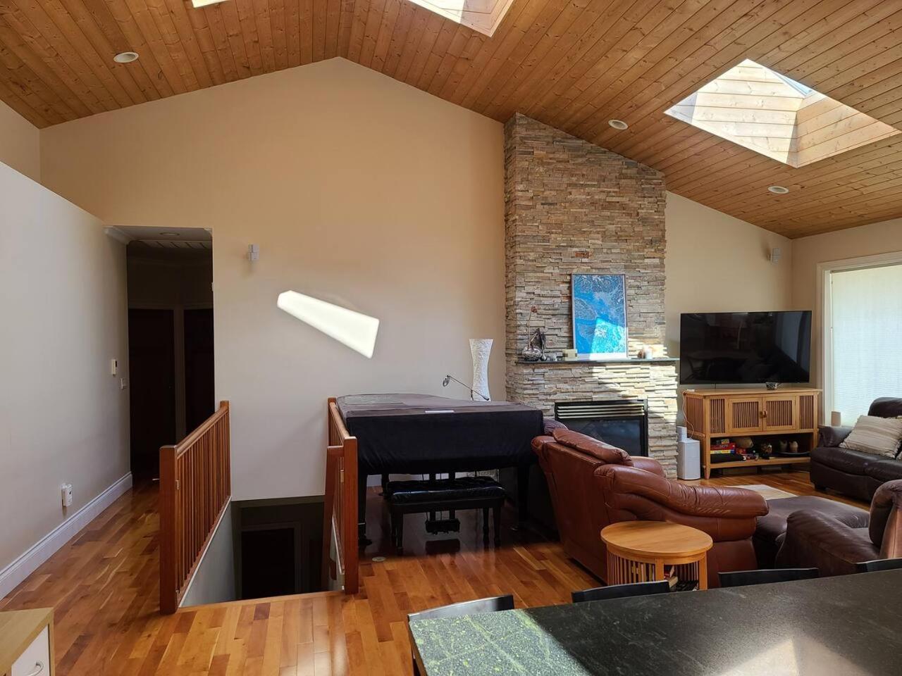 Expansive Dual-Kitchen Retreat