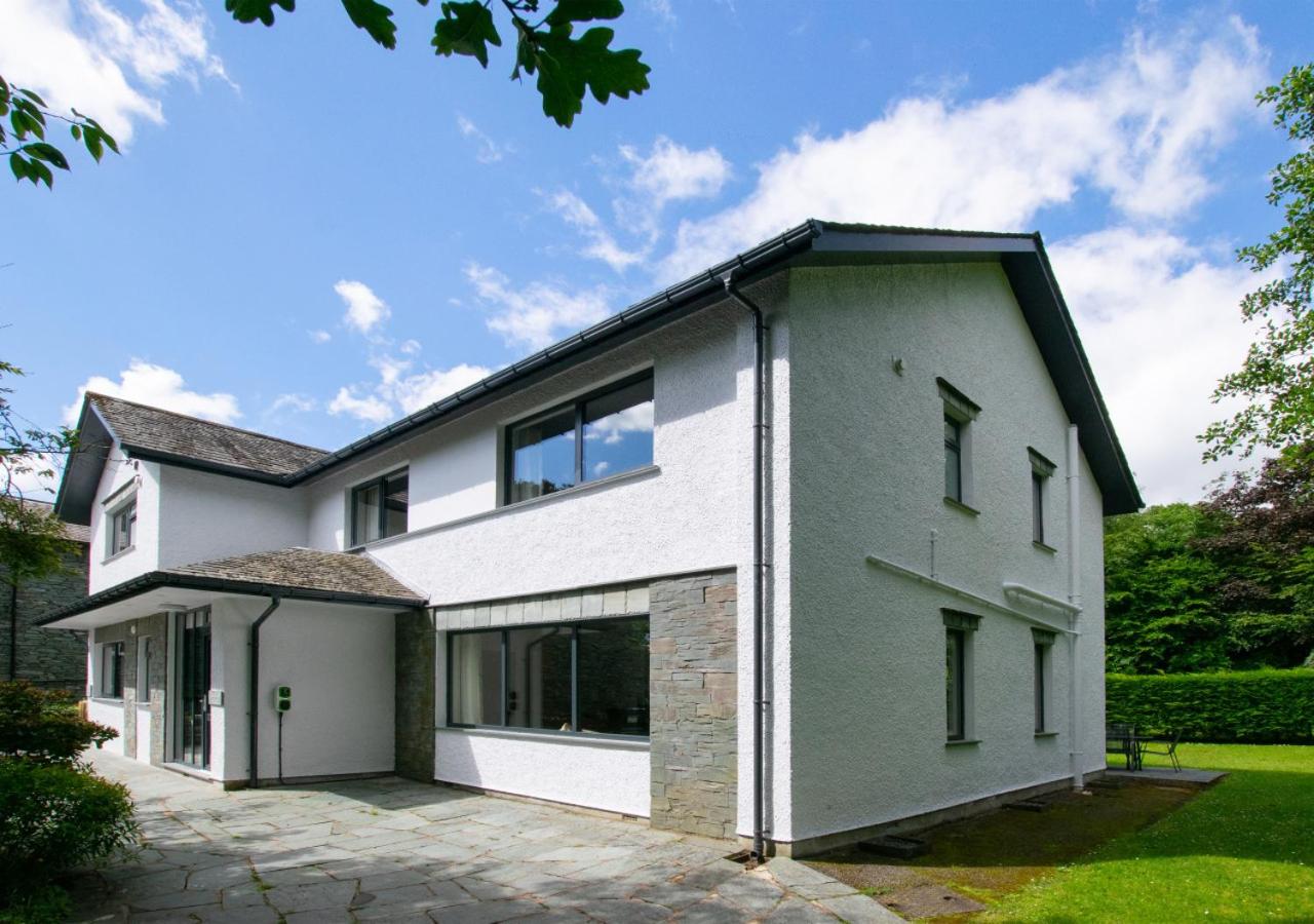 Oakdene House