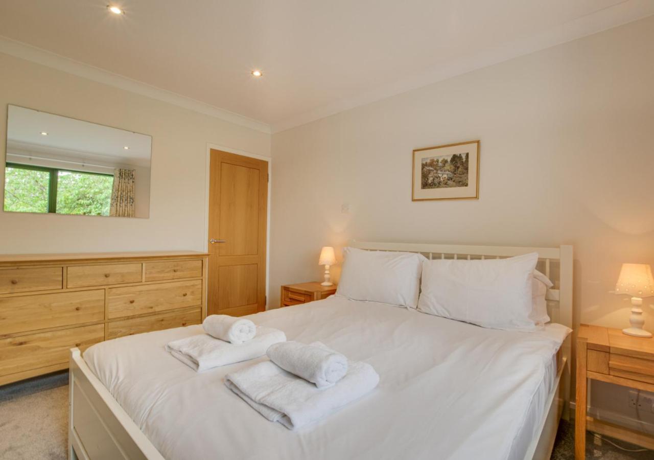 Oakdene House