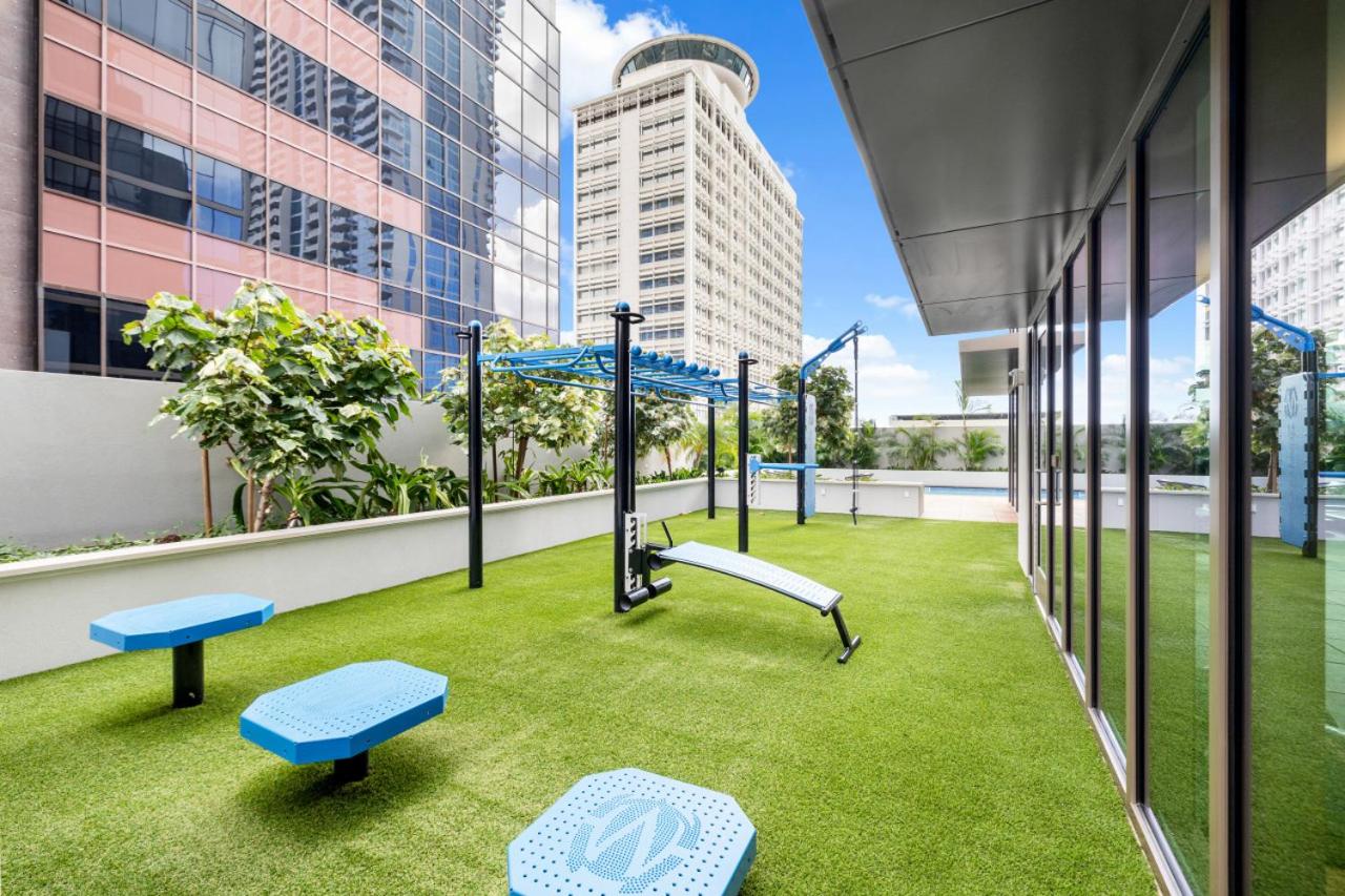 Upscale SKY Ala Moana Brand new 2 bedroom Sleeps 6, photo 31