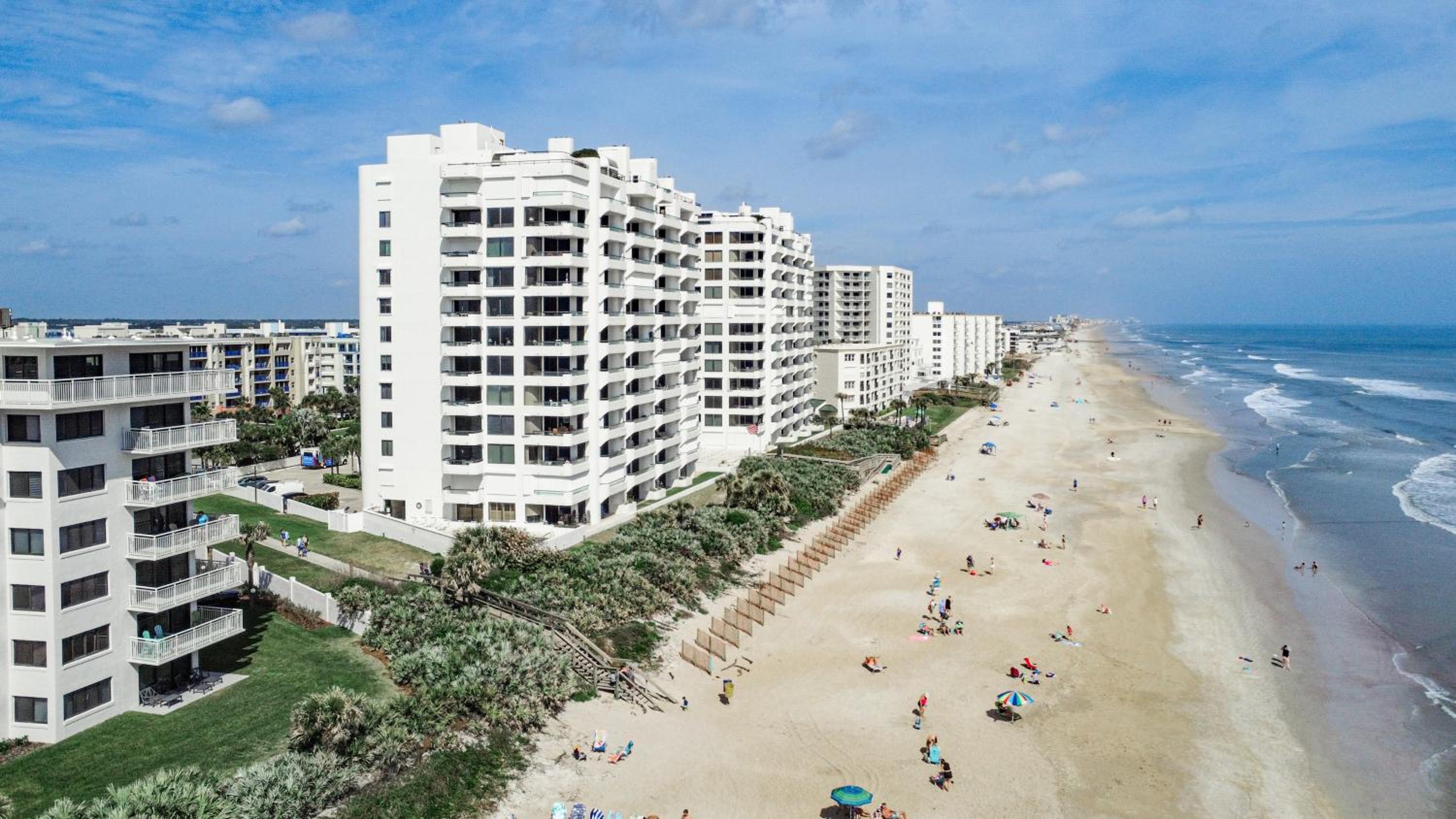 Tradewinds Condos New Smyrna Beach