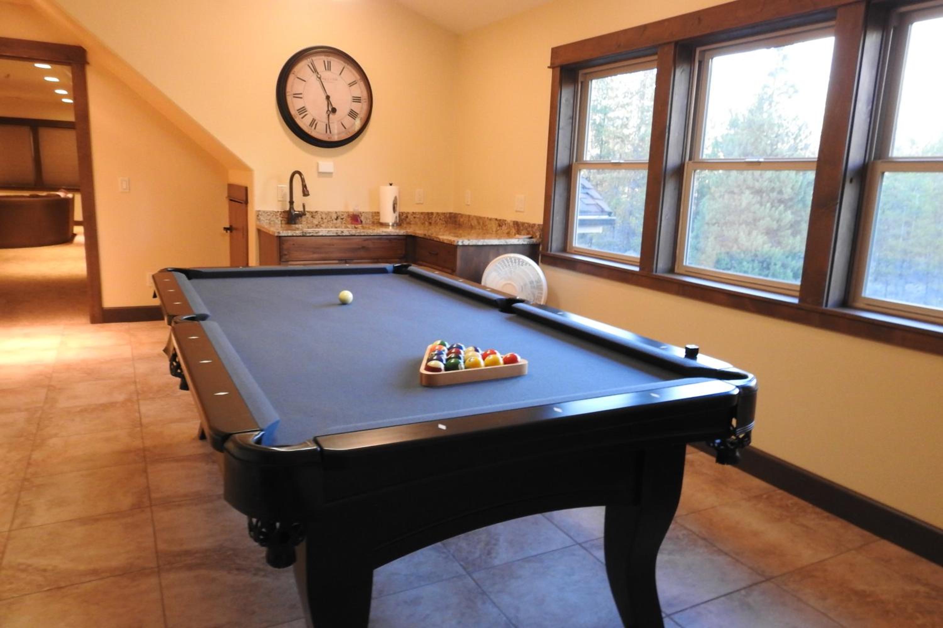 Anglers Oasis! Group-Friendly Deschutes River Gem
