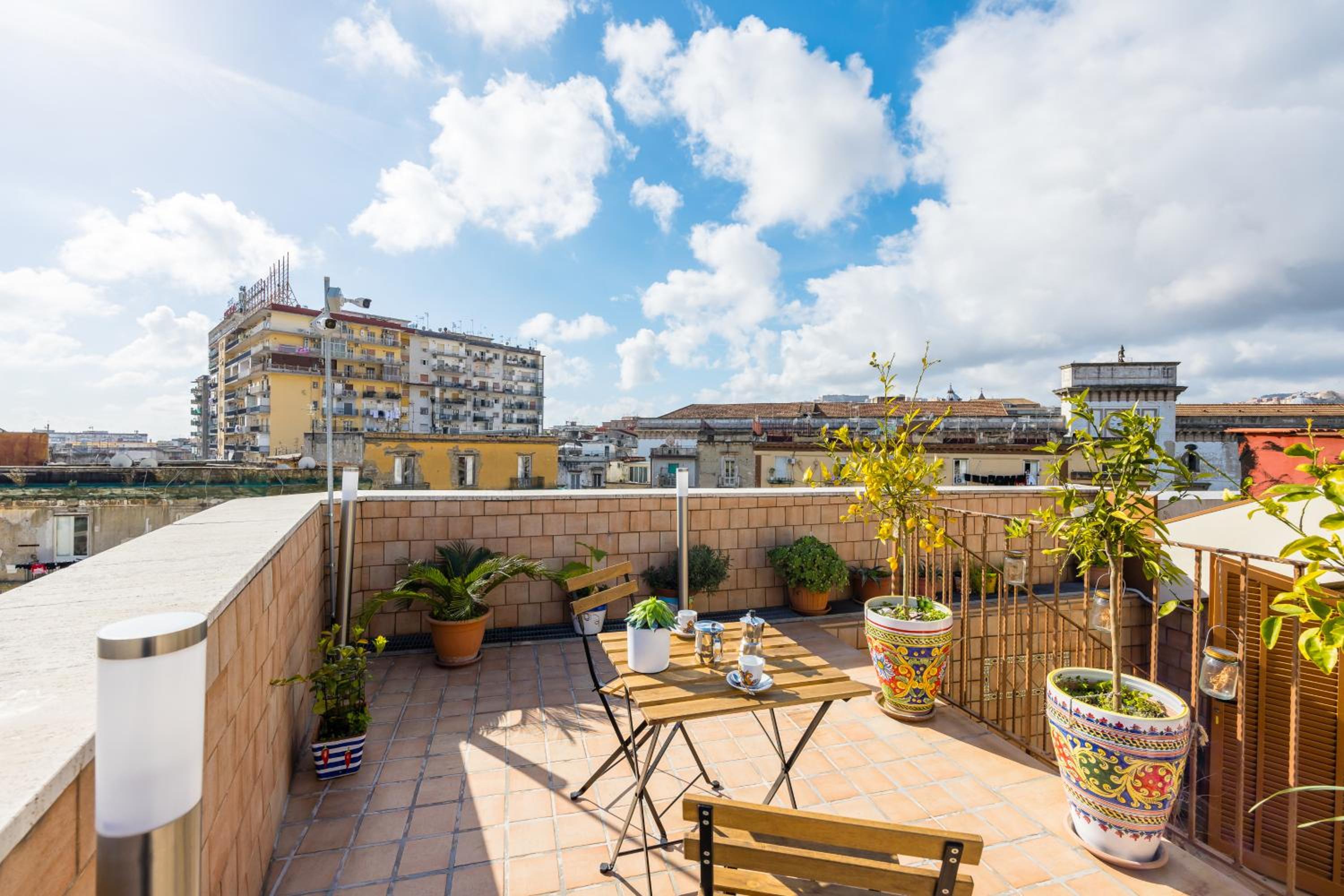 Casa Raffaela with Terrace by Wonderful Italy