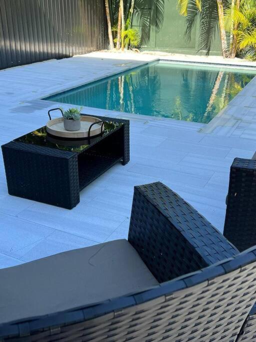 Paraiso House Pool 10 Ppl 6 mins Coconut Grove