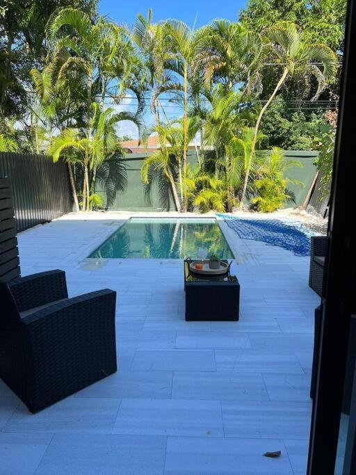 Paraiso House Pool 10 Ppl 6 mins Coconut Grove