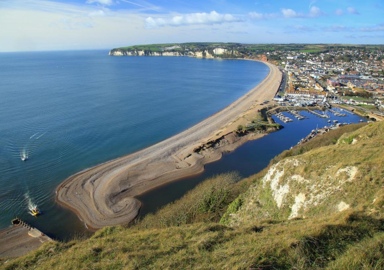 4 Bed in Seaton oc-mbbrk