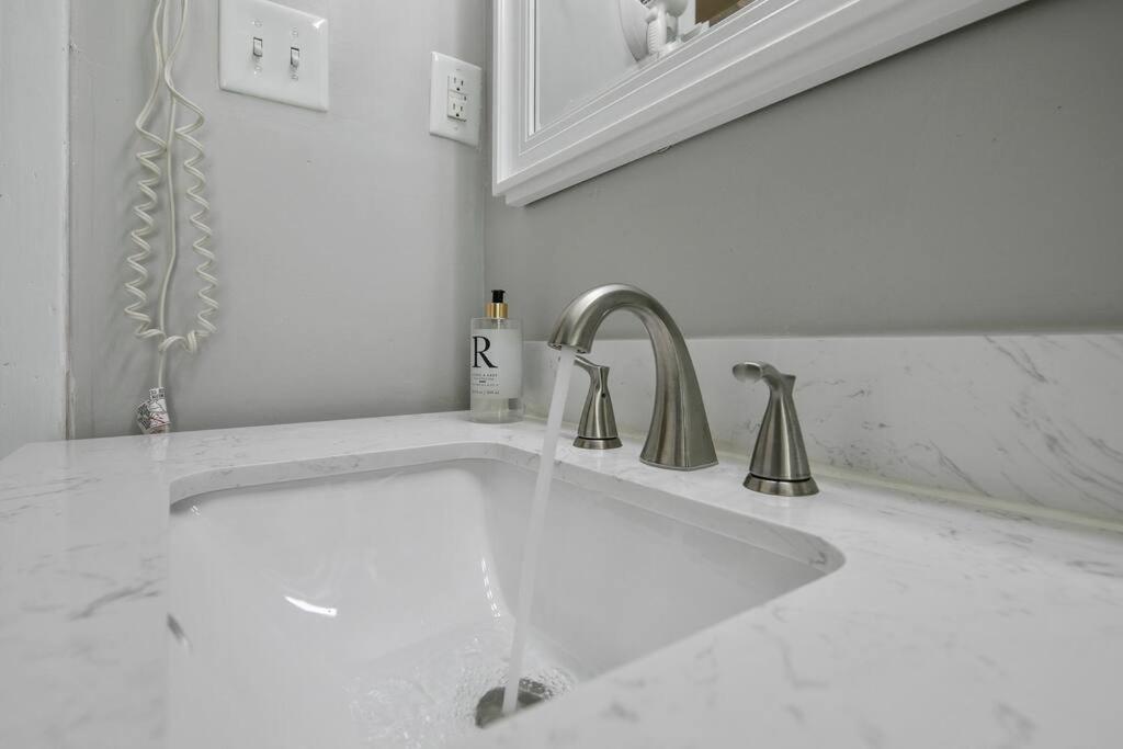 Haymount Bedroom Suite view 3