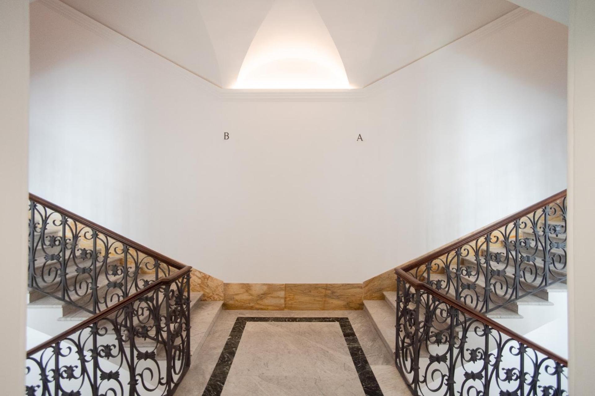 Vaticano Suite 3 bagni-11 posti-200mq-Wifi-Garage