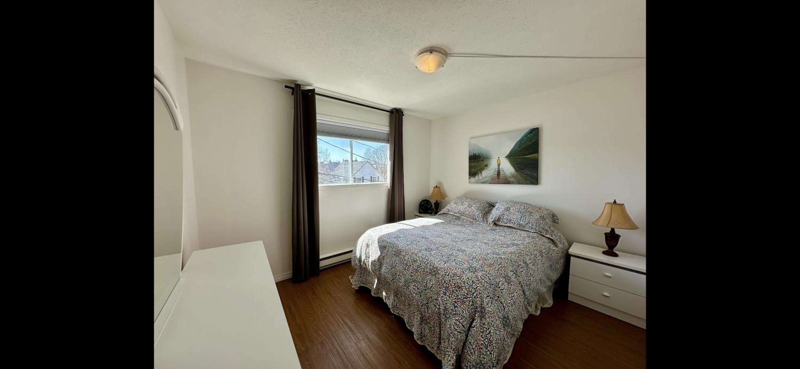 Quiet, comfortable great location 2 bedroom