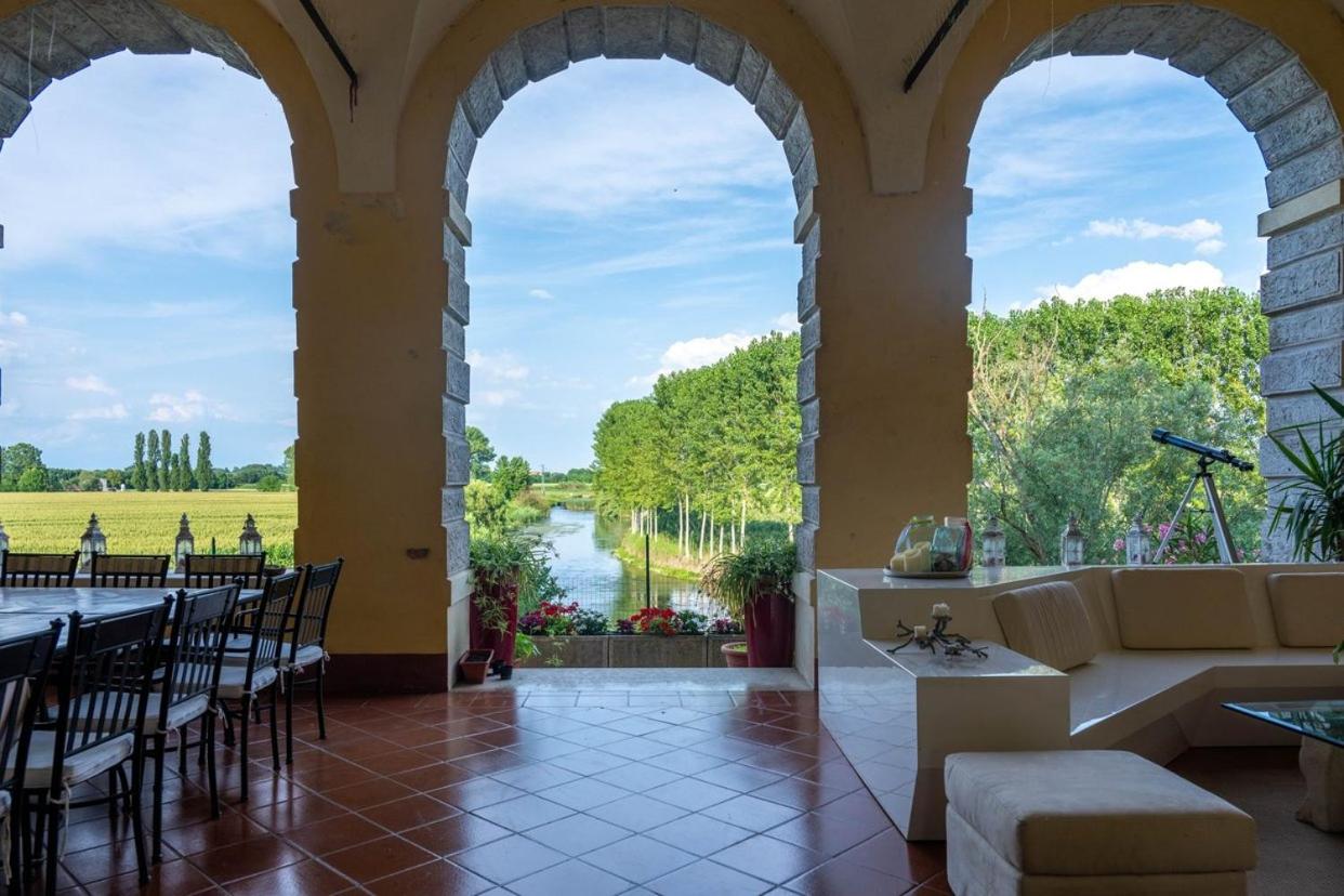 Corte bell acqua view 3