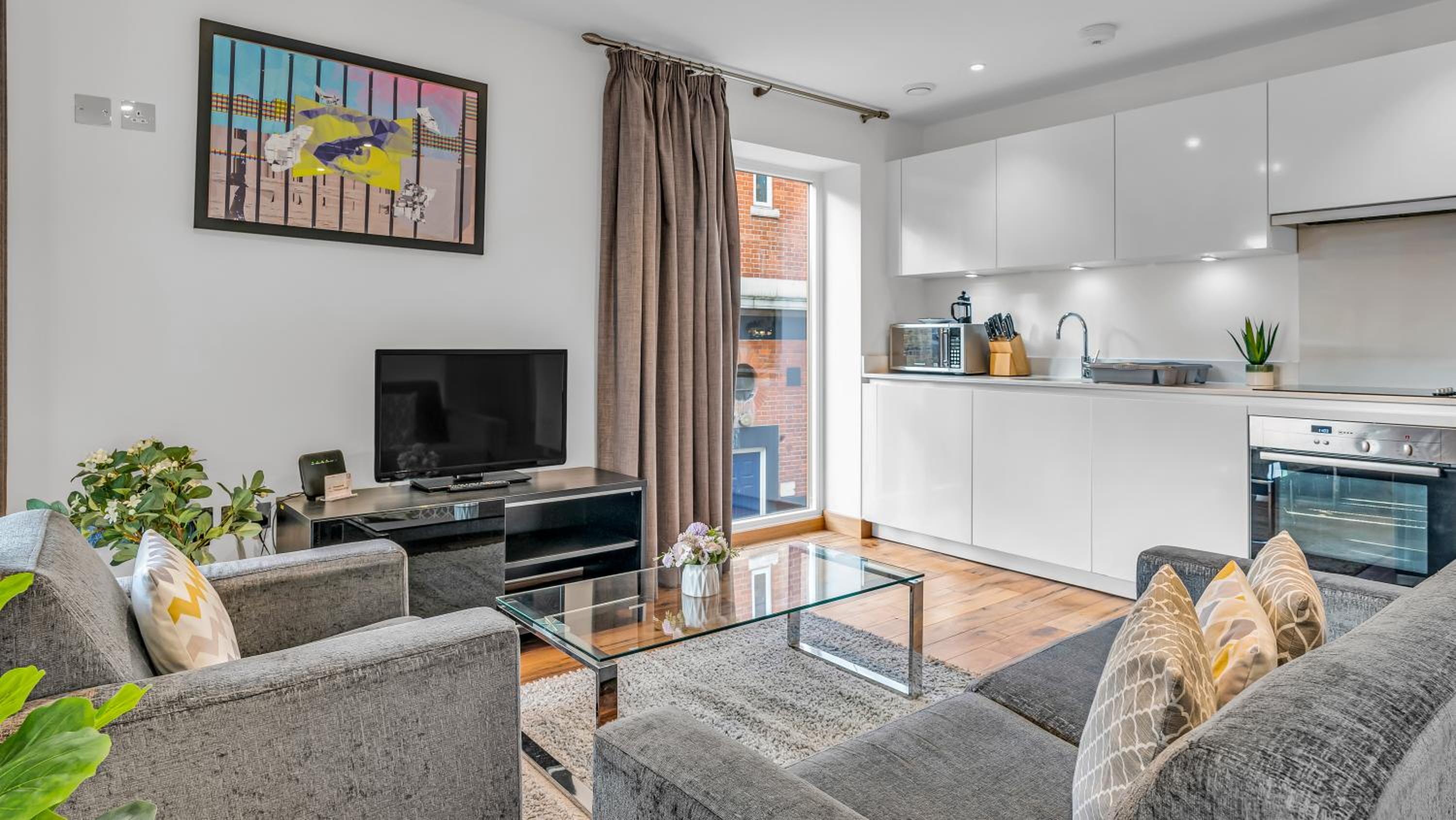 MySquare Shoreditch Apartment close to Colombia Road Flower Market