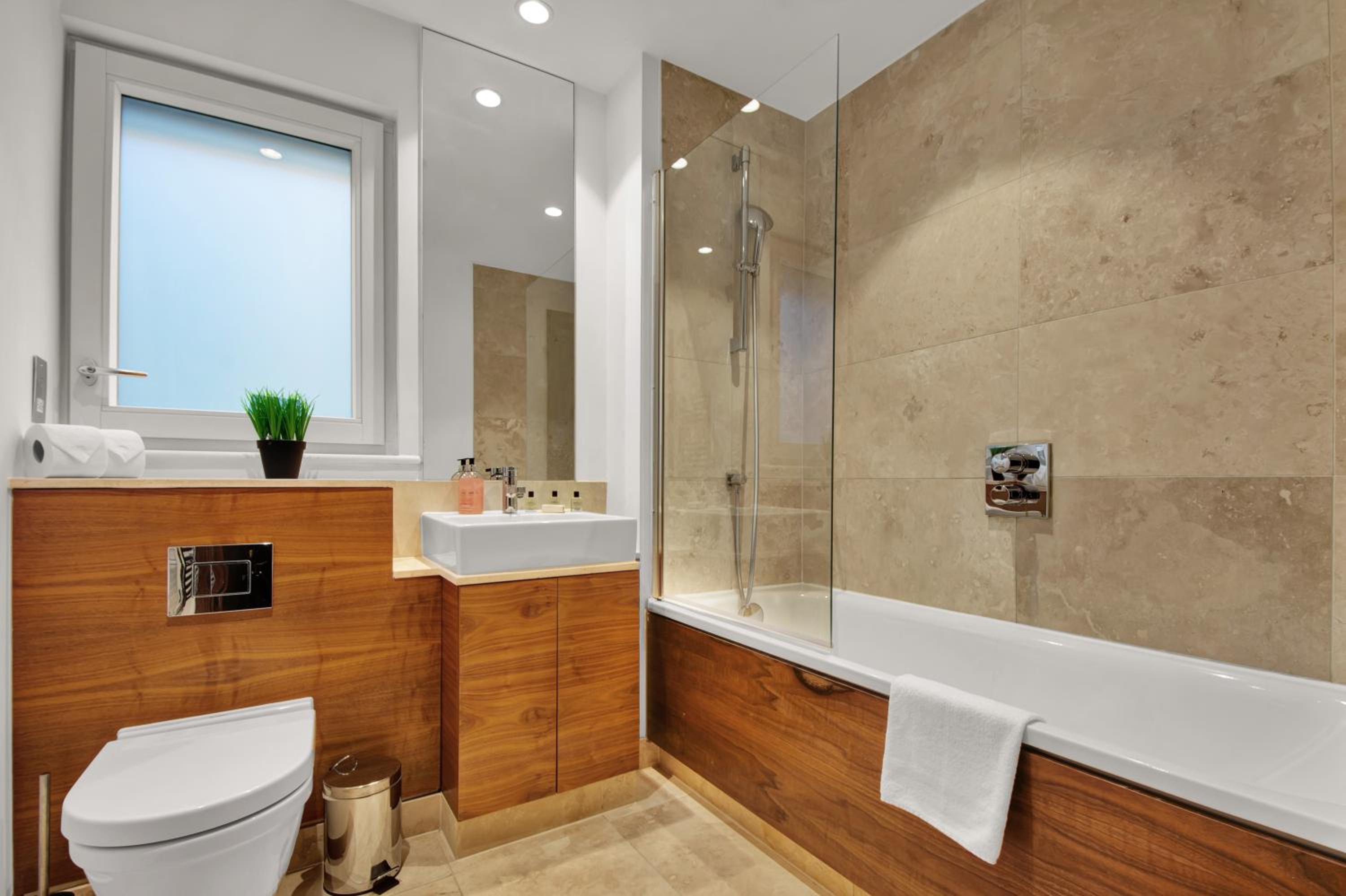 MySquare Shoreditch Apartment close to Colombia Road Flower Market