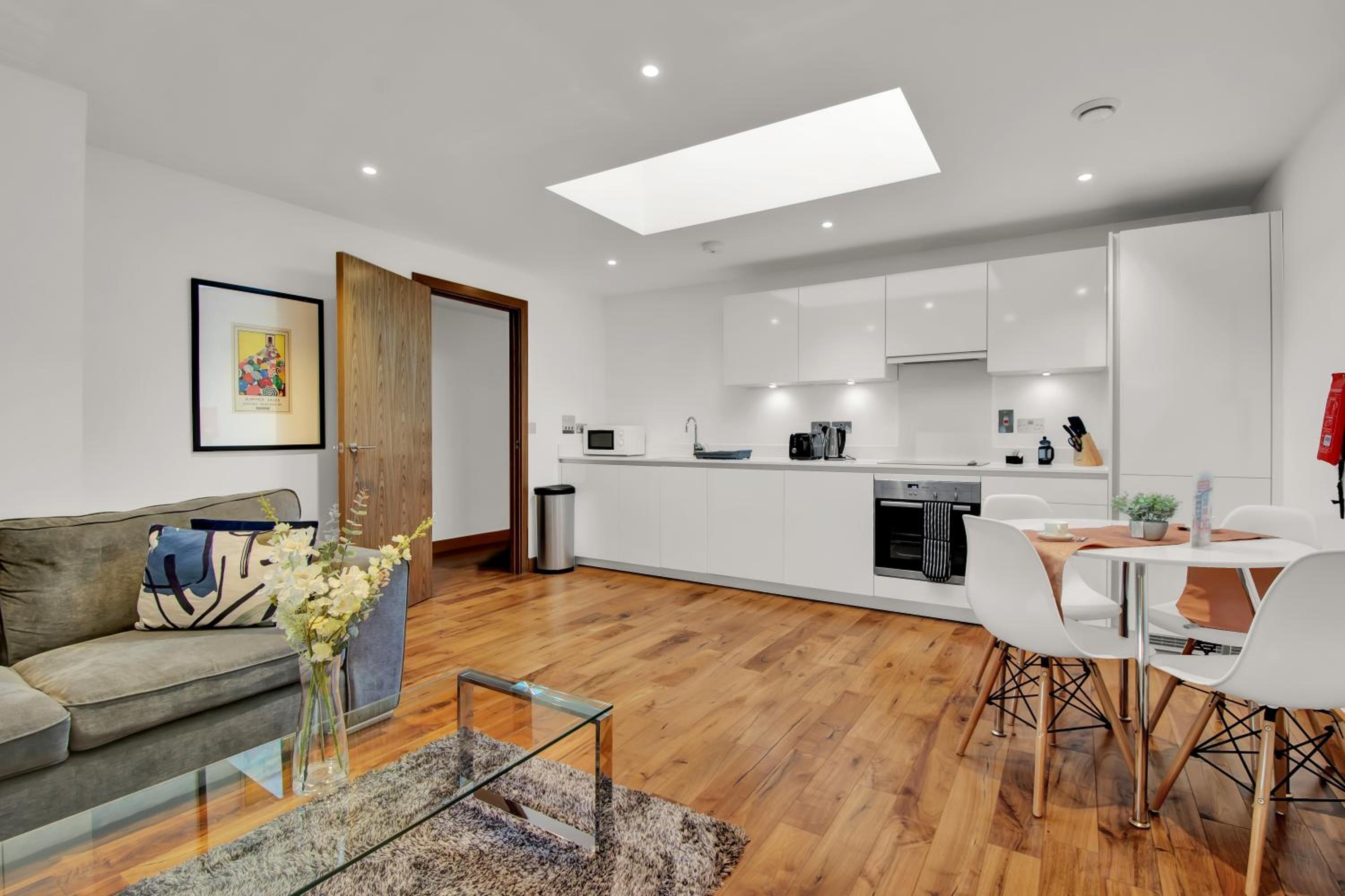 MySquare Shoreditch Apartment close to Colombia Road Flower Market