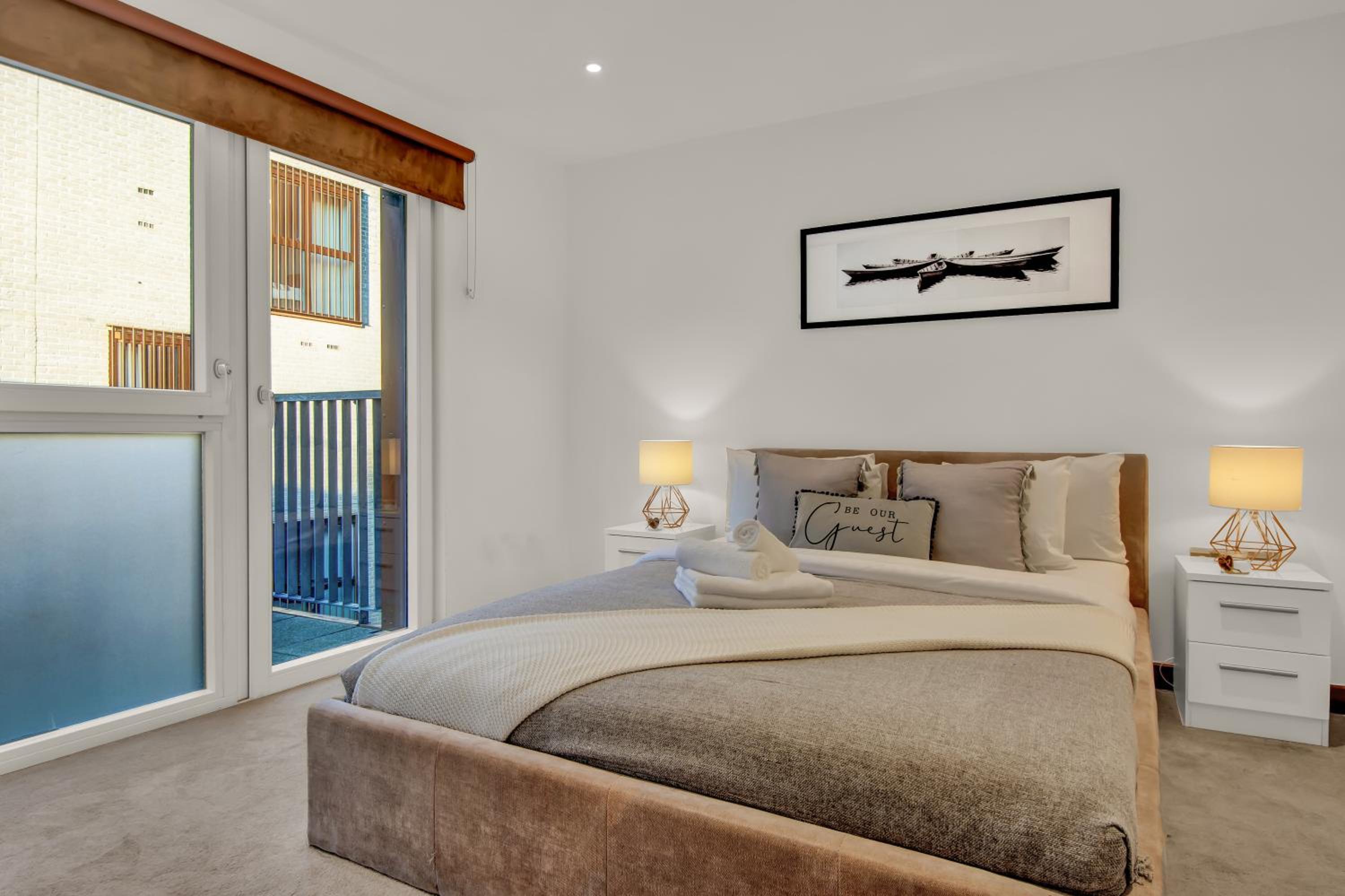MySquare Shoreditch Apartment close to Colombia Road Flower Market