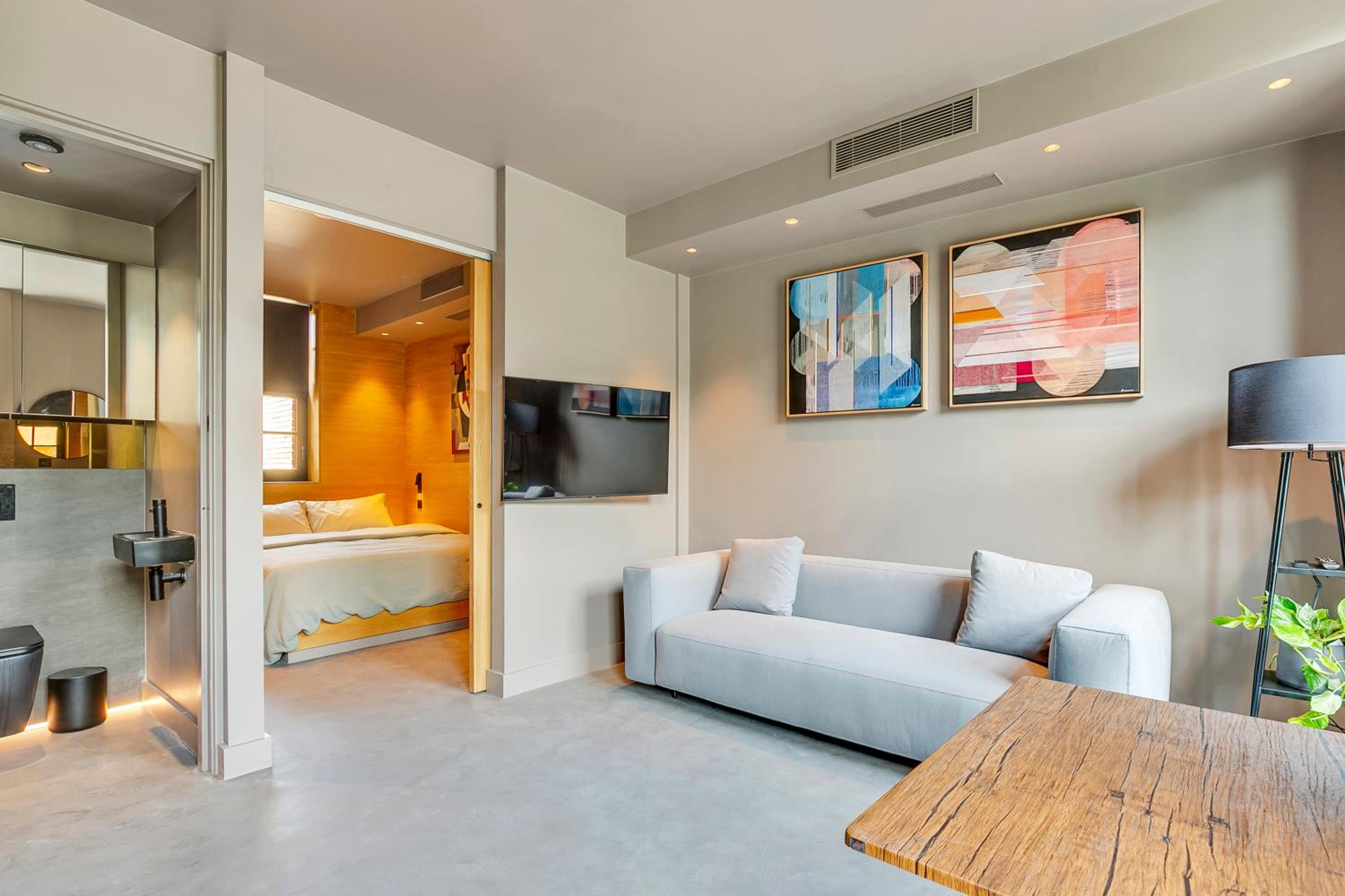 hotel room