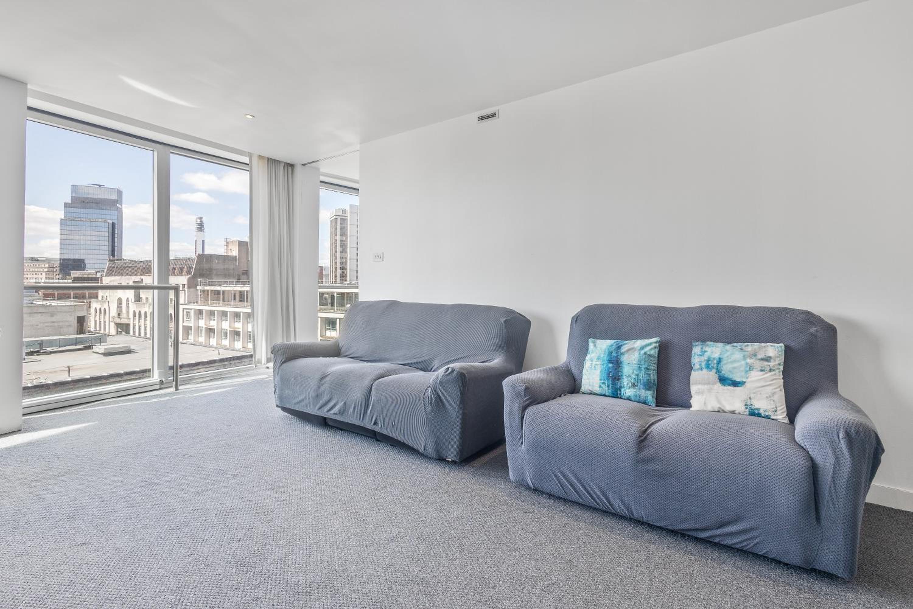 Birmingham City Centre, One bedroom apartment! view 5