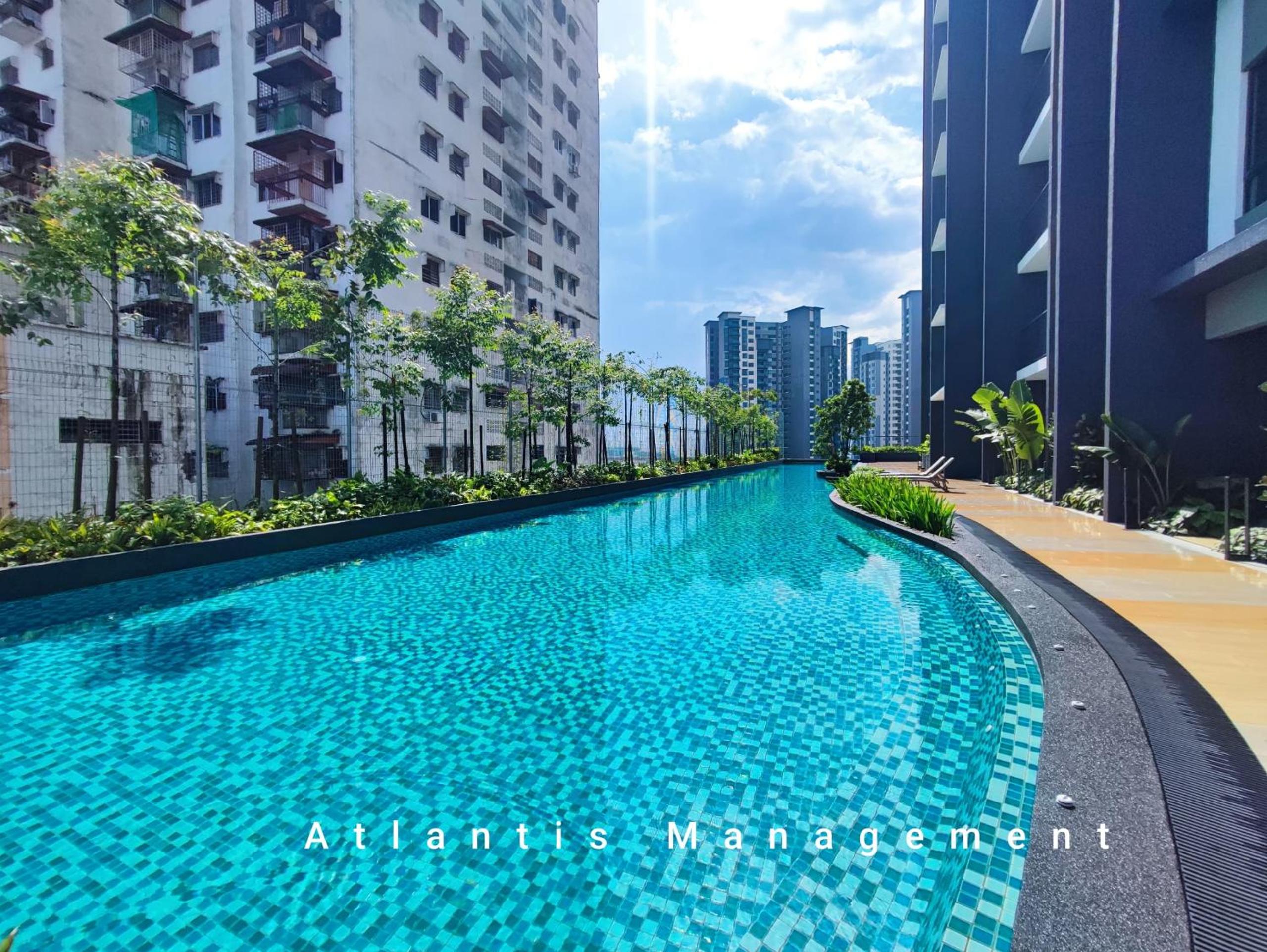 Cozy Grand Apartment Sungai Besi KL, Walking Distance Nirvana & 15 Mins Driving Distance to Mid Valley