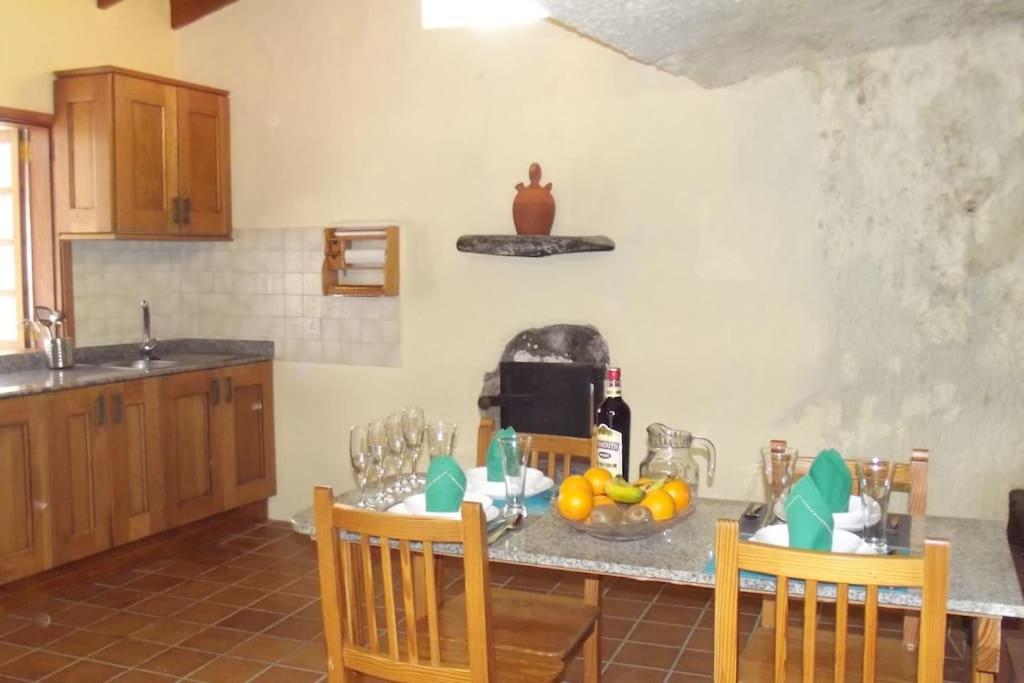 Encantadora Casa de Campo en las Montañas