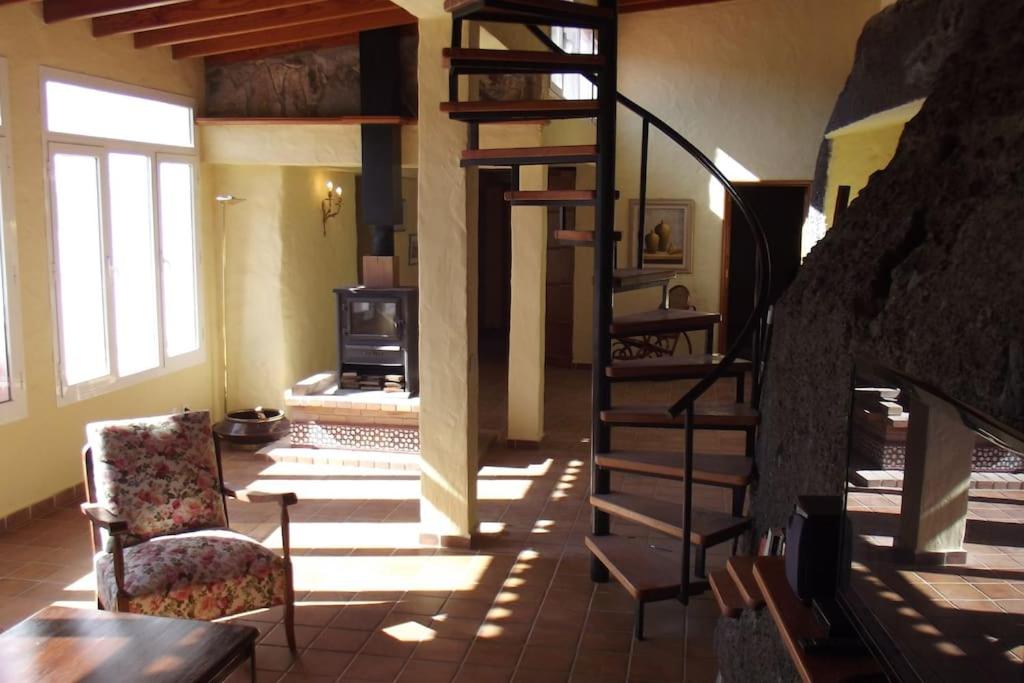 Encantadora Casa de Campo en las Montañas