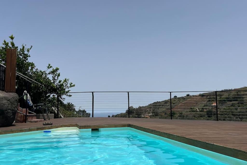 Encantadora Casa de Campo en las Montañas