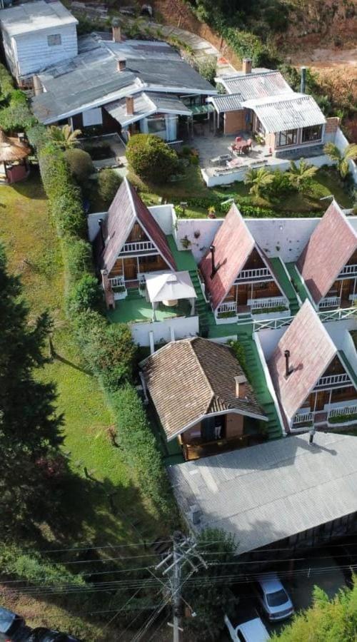 Villa Valentina chalés com lareira e churrasqueira
