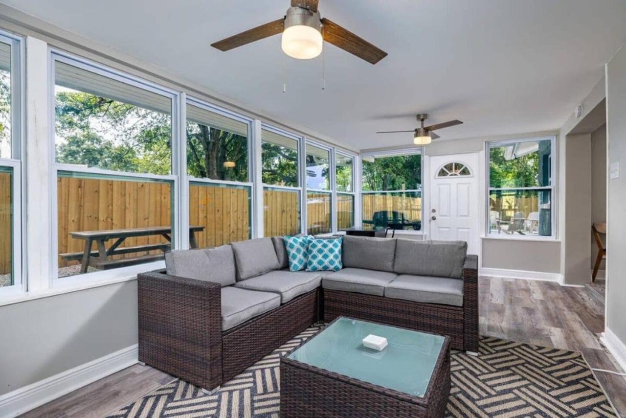 Spacious Family Oasis with Pool, BBQ, and Fire Pit view 5