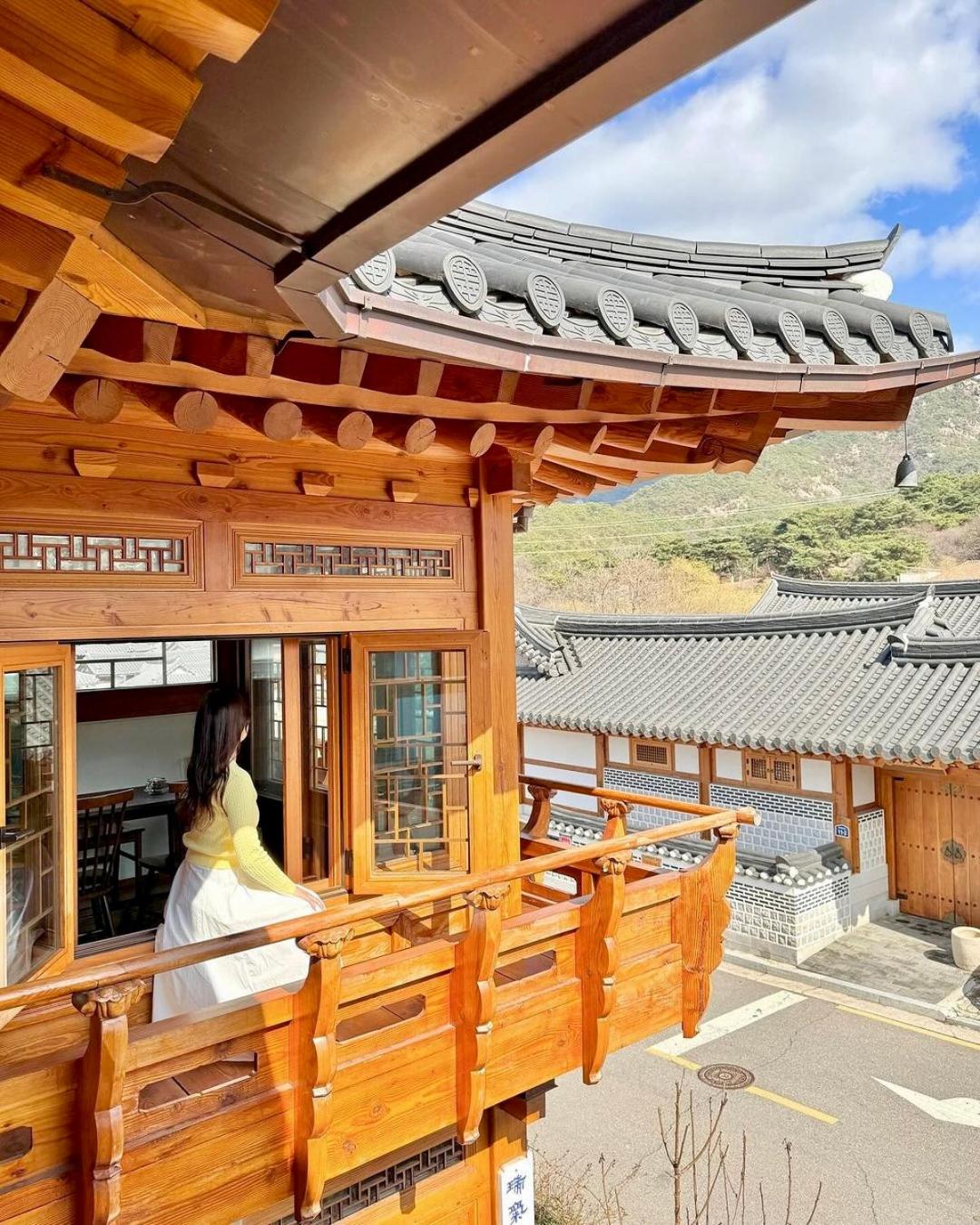 Yemaekdang hanok stay view 4