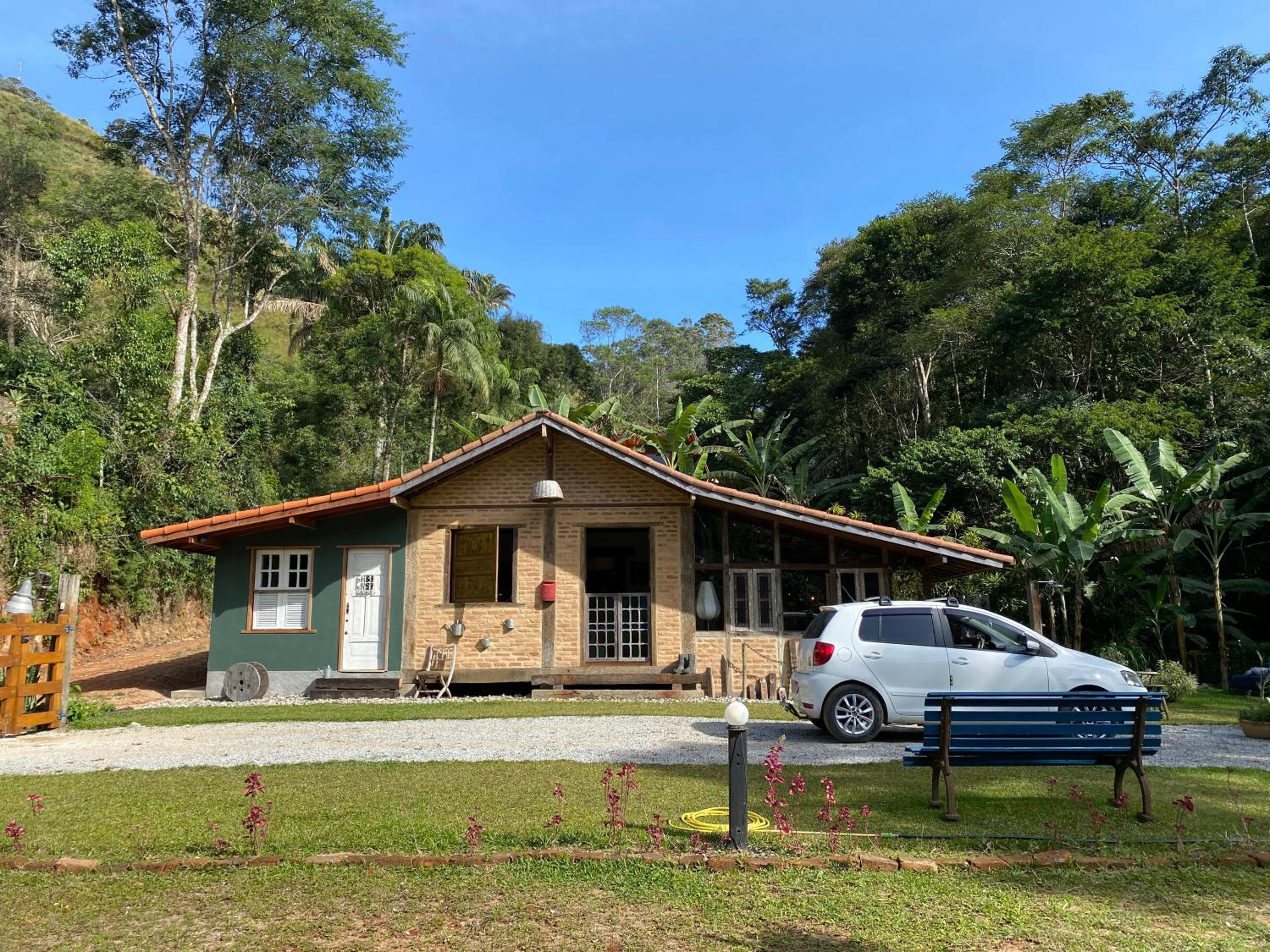 Ranch w/ private stream in rural area of Lumiar