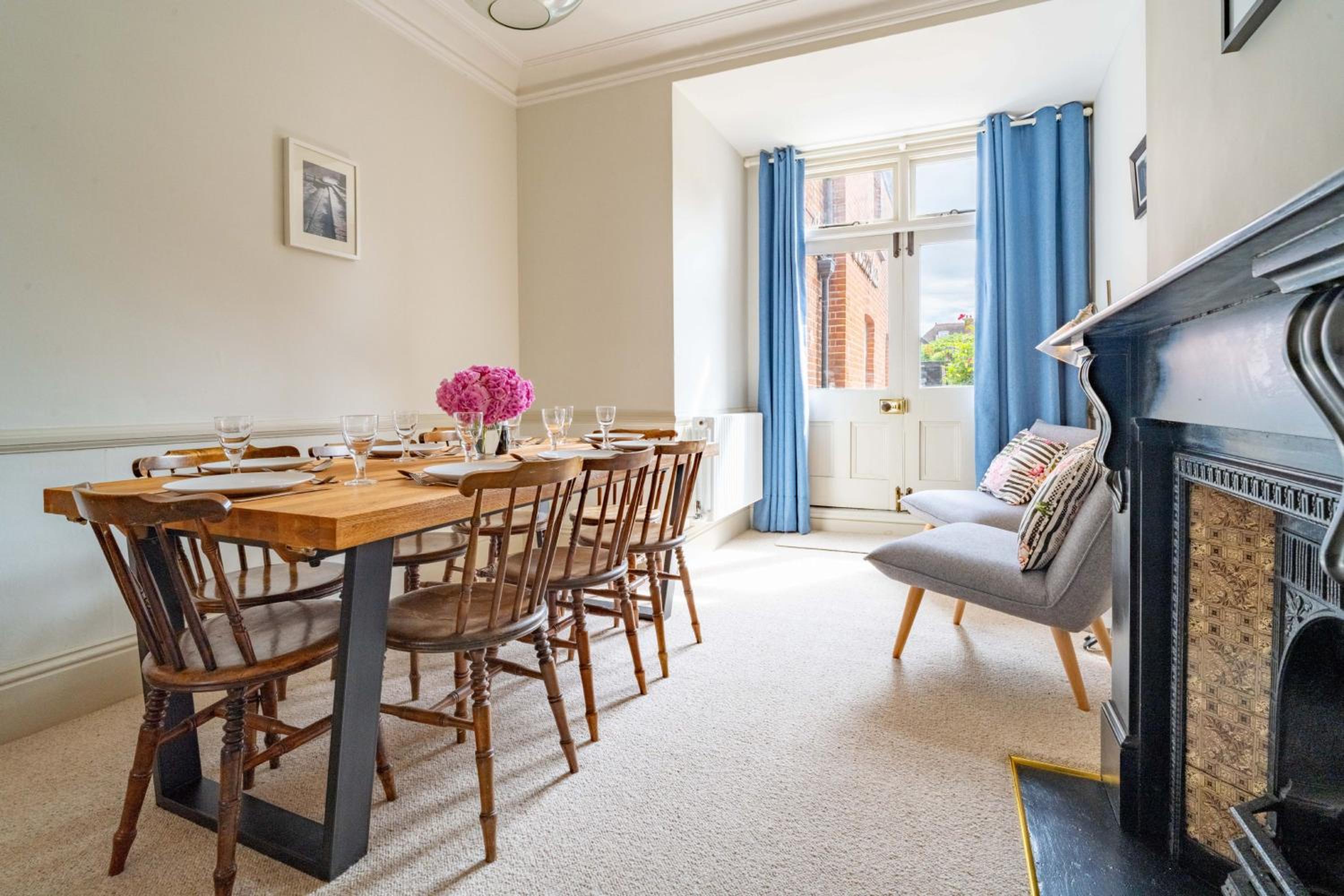 Sea Thrift House by Big Skies Cottages