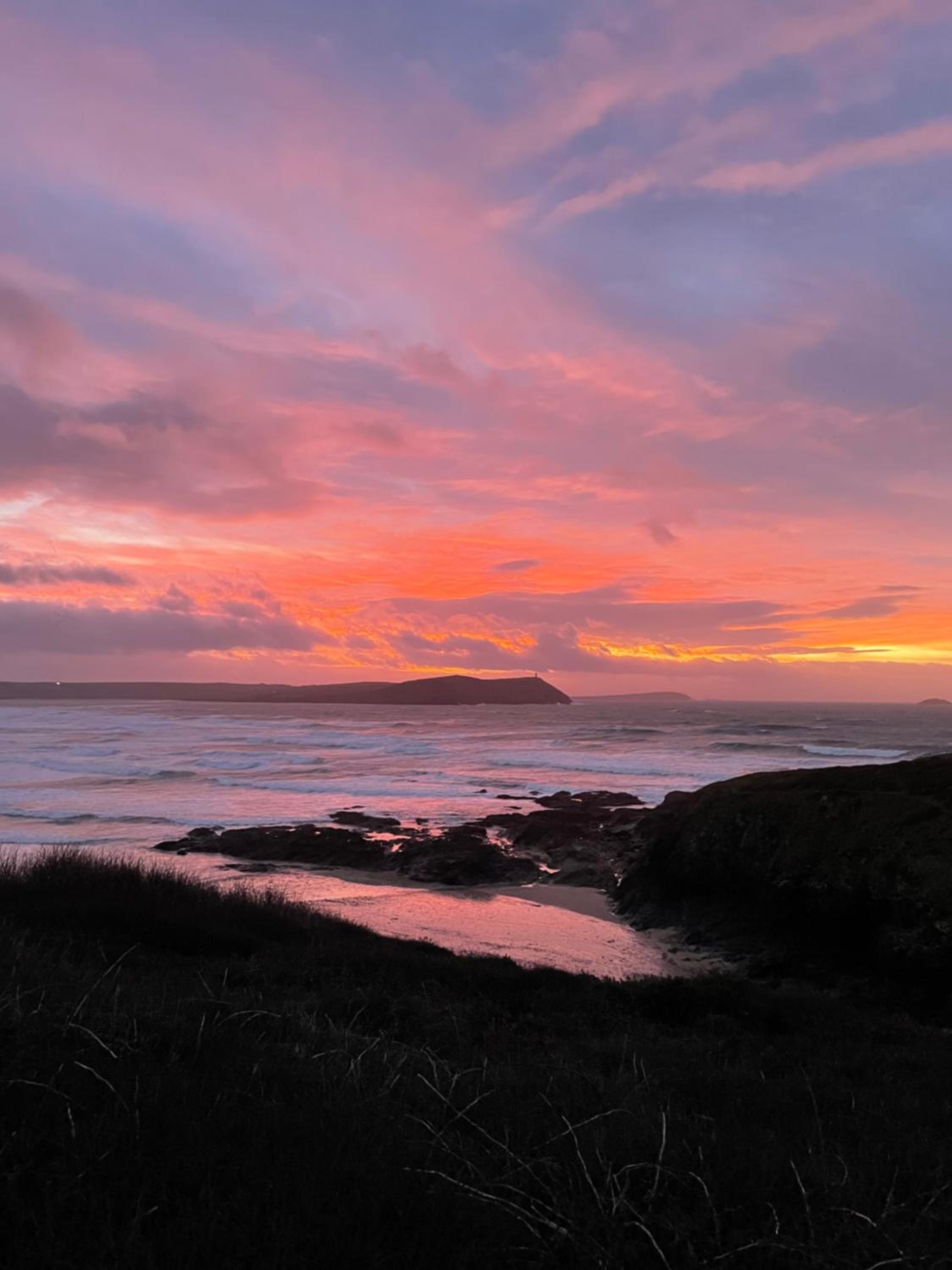Atlantic View, North Cornwall seafront, 5* Gold view 4