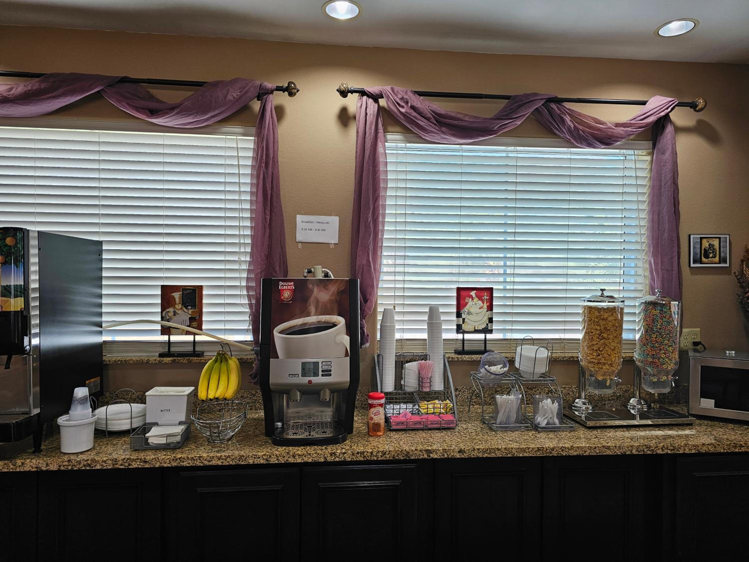 Executive Inn & Suites